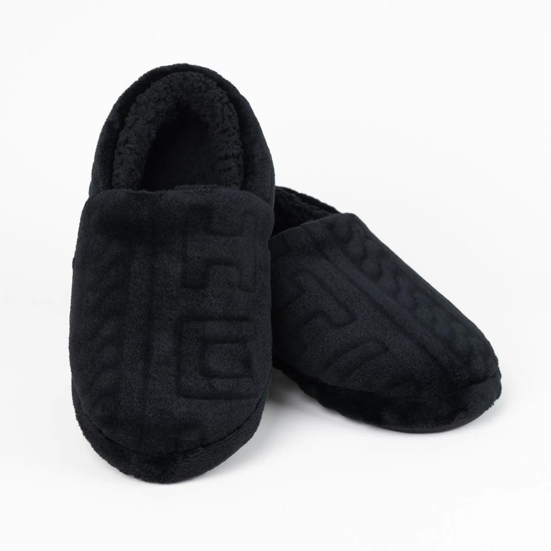 PANTUFLA MOCCA HOMBRE CH NEGRO