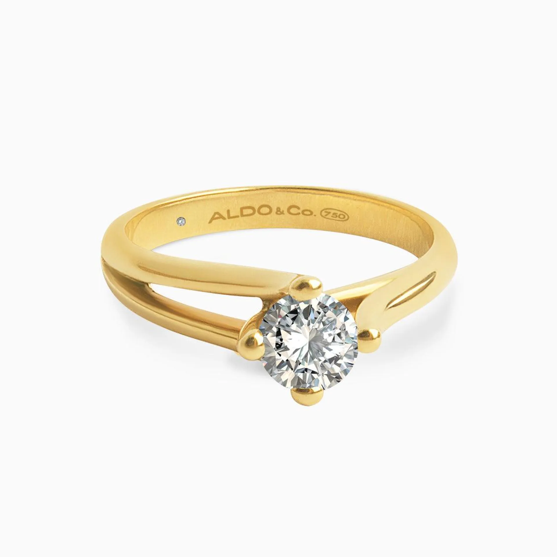 Anillo de Compromiso modelo princesa