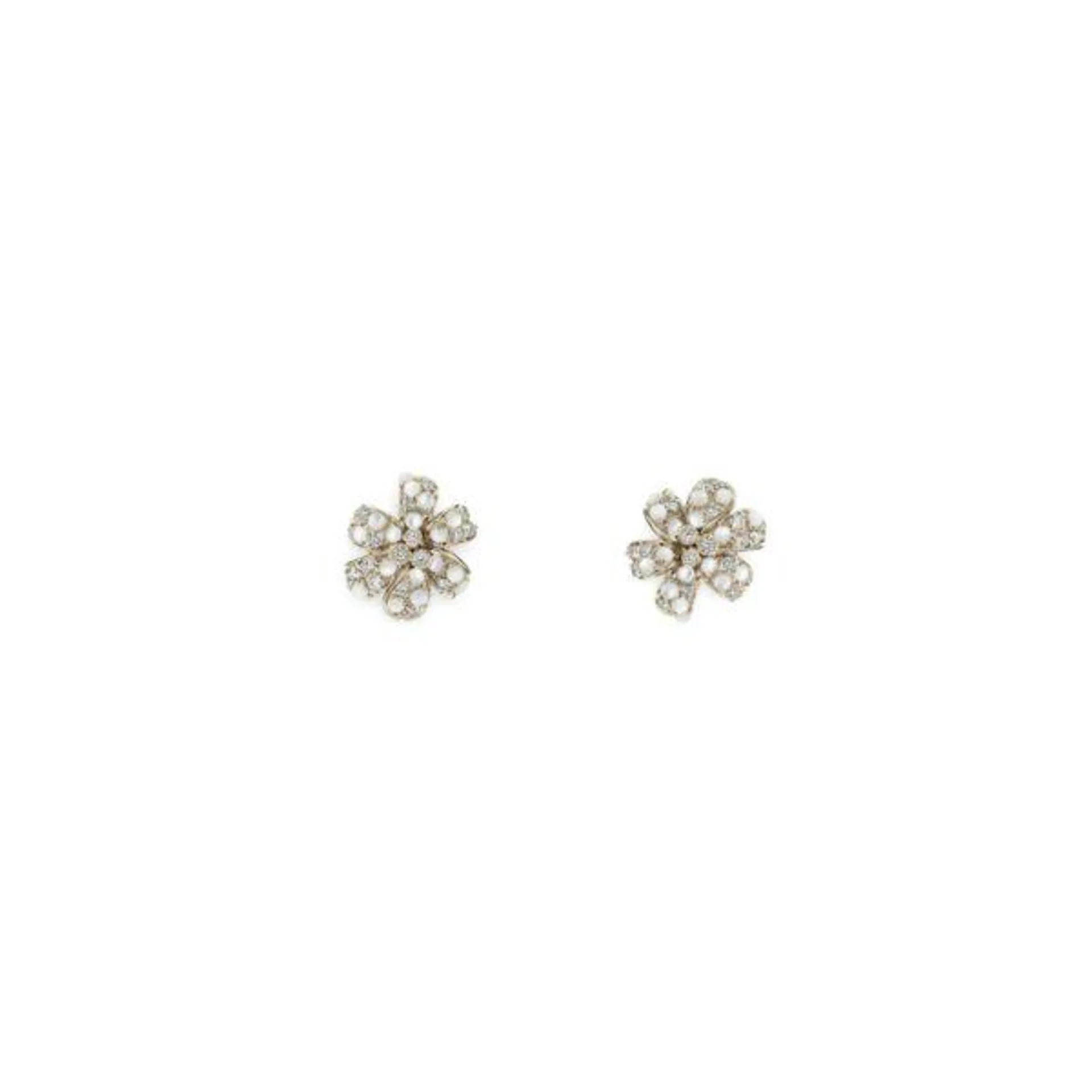 Aretes topos Gucci Flora oro amarillo 18K, y diamantes