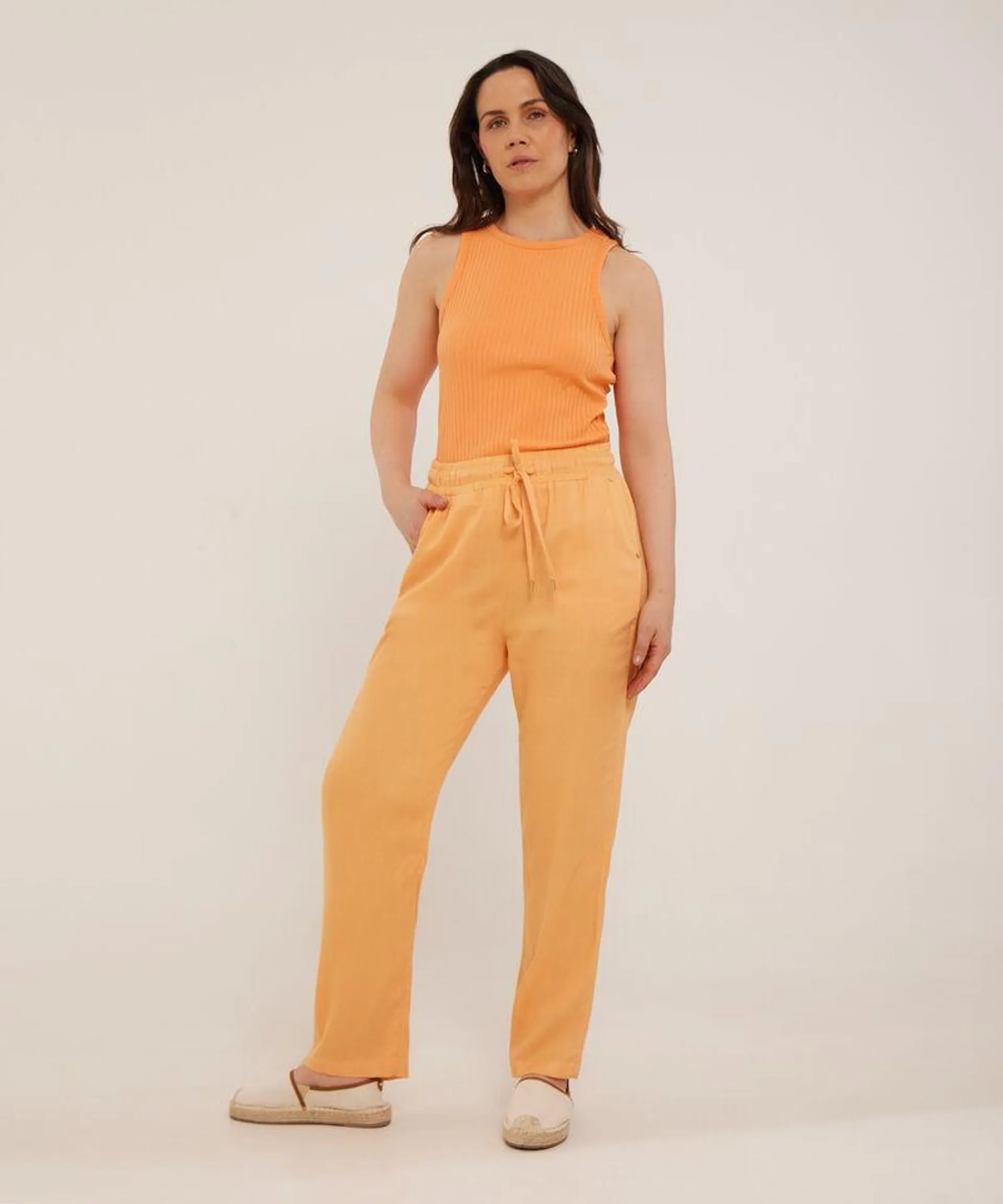 Pantalón Pretina Resortada En Lino Unicolor