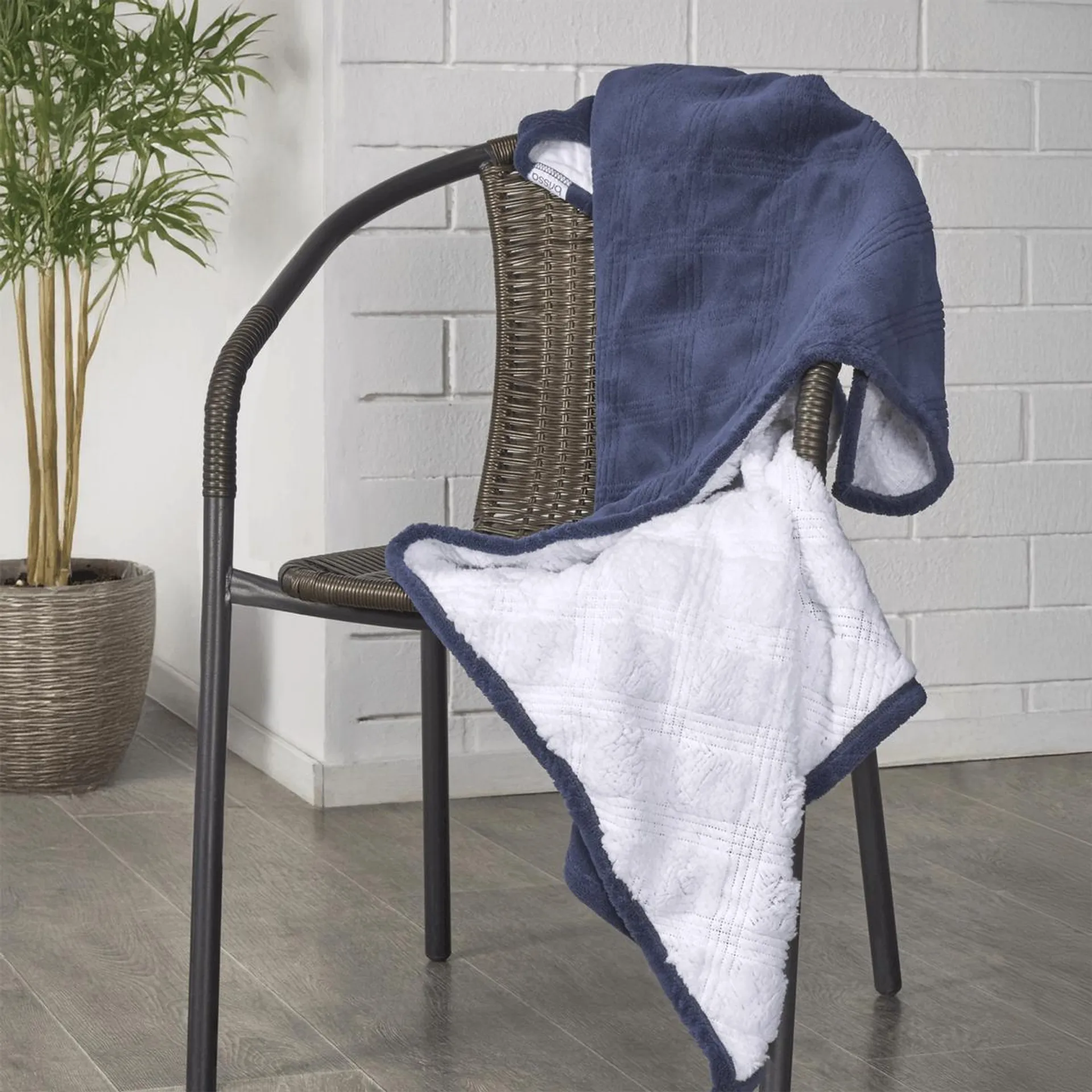 Manta coral/sherpa ultrasonido indigo/blanco