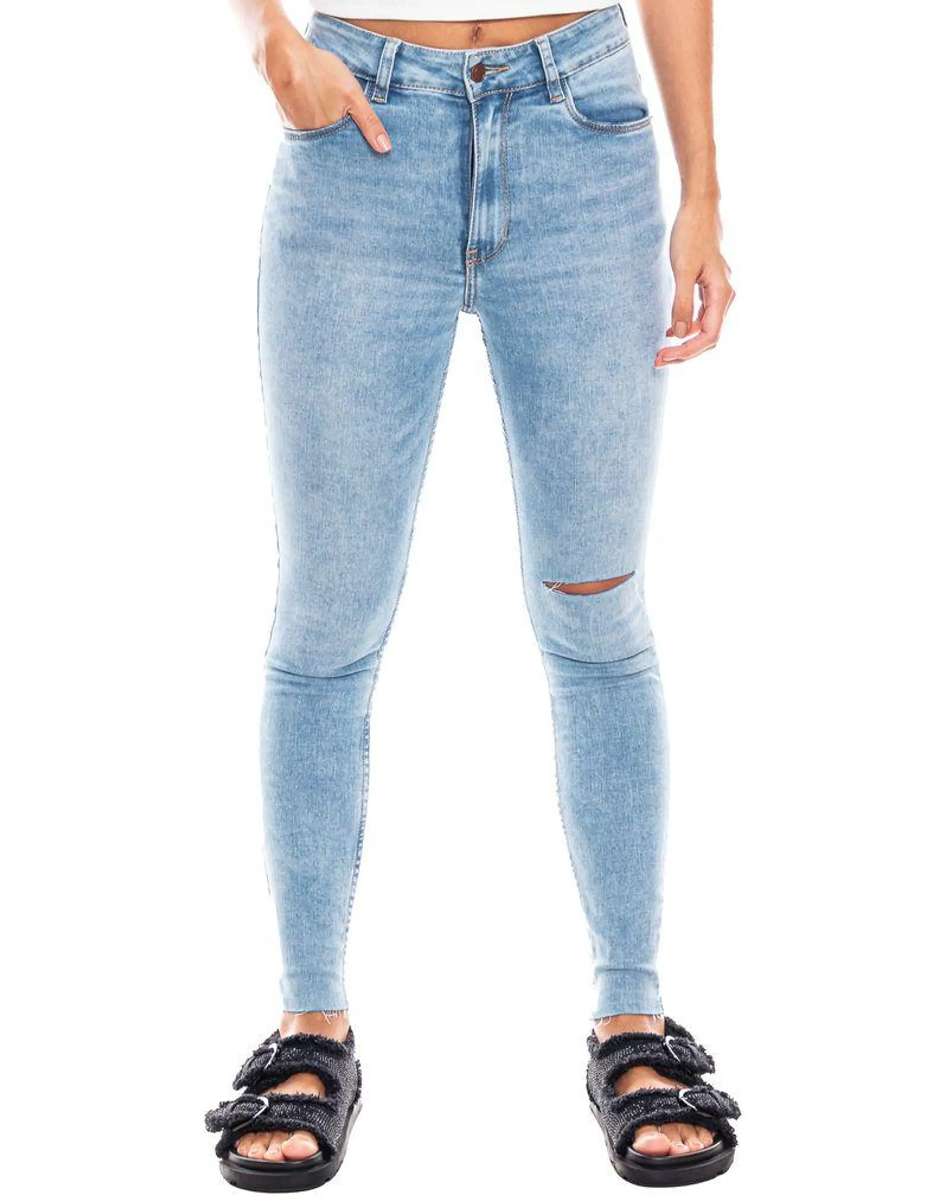 Medium Waist Skinny Fit Jeans Tono Medio Con Rotos En Rodilla Y Ruedos Al Corte