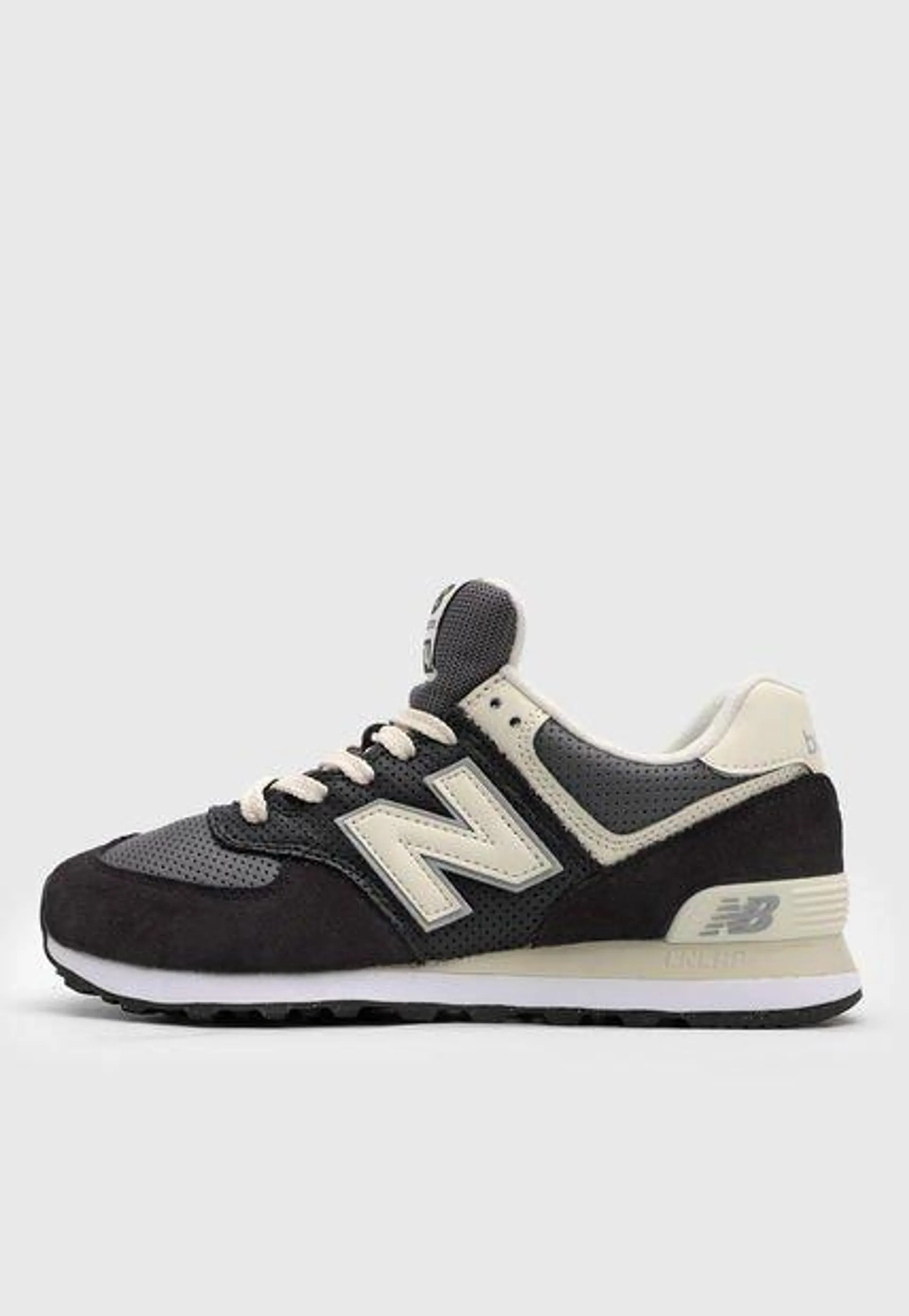 Tenis Lifestyle Negro-Marfil-Gris New Balance 574