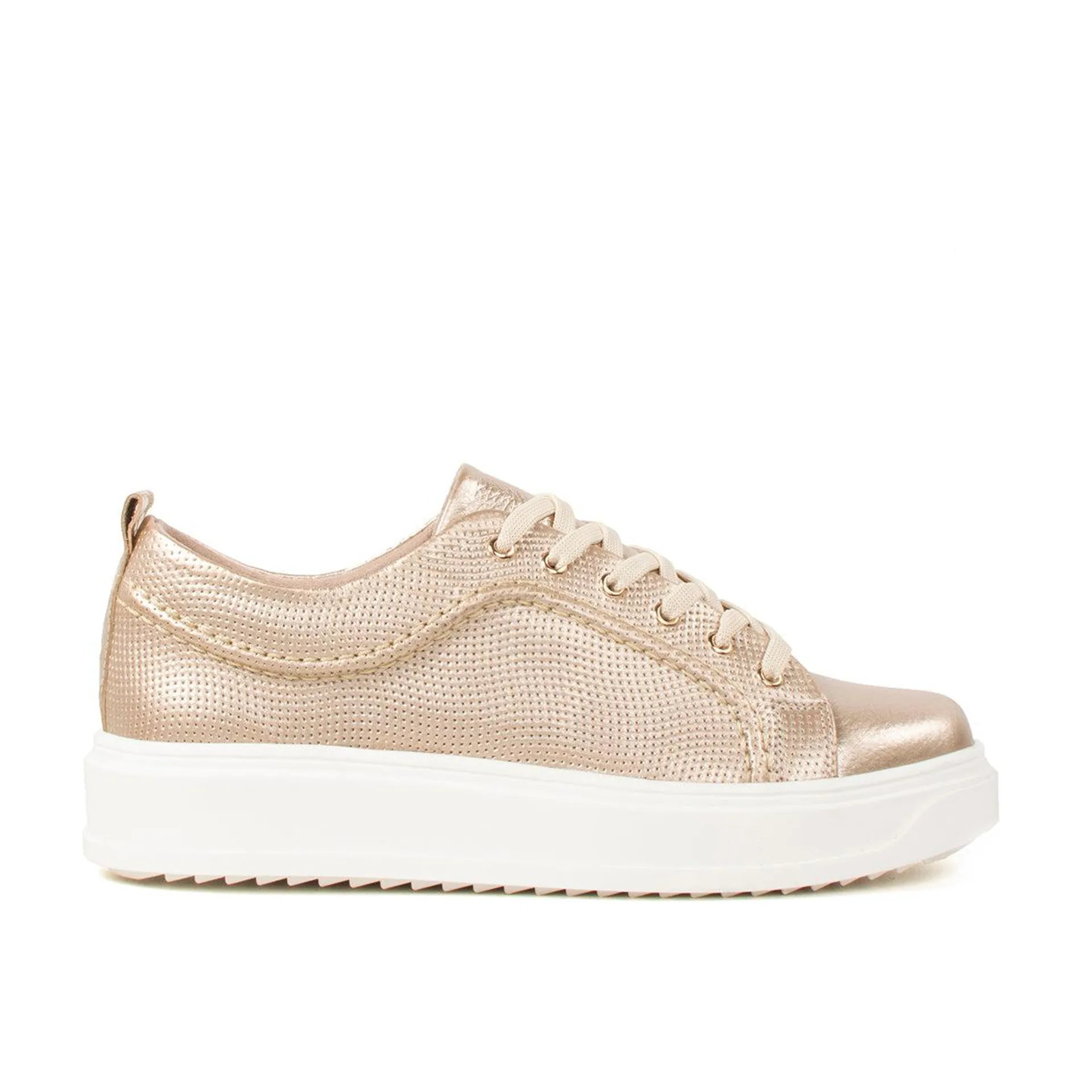 Tenis casuales de cuero color champaña texturizado, para dama
