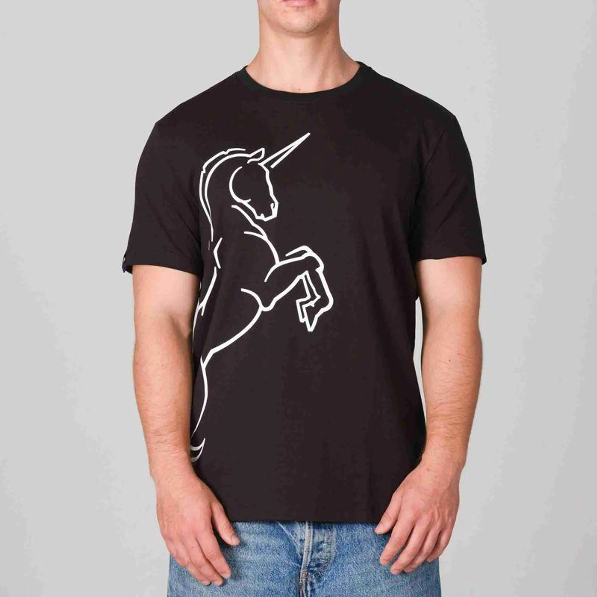 Camiseta unicornio negro Tierra Arriba