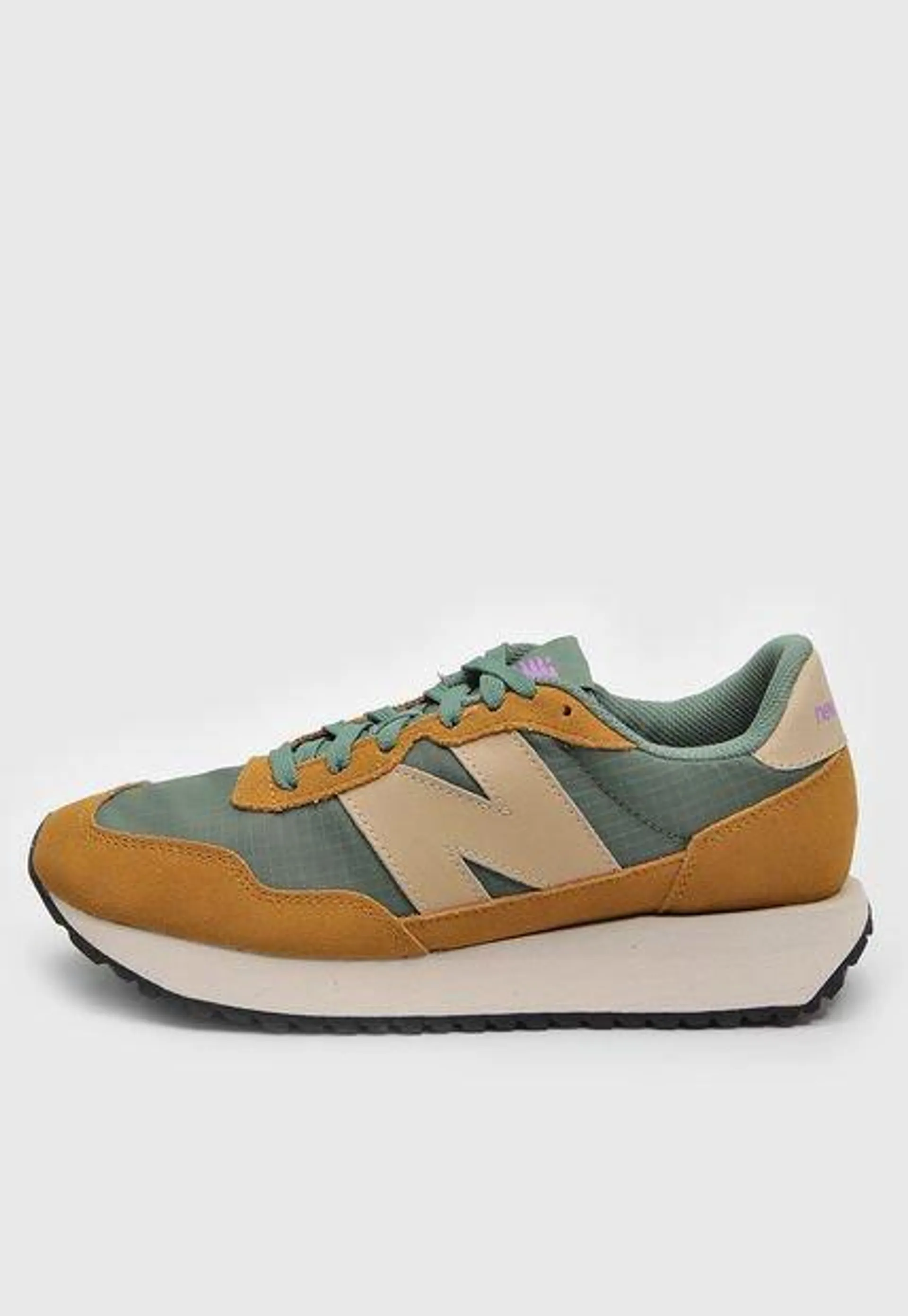 Tenis Lifestyle Verde-Ocre-Beige New Balance 237