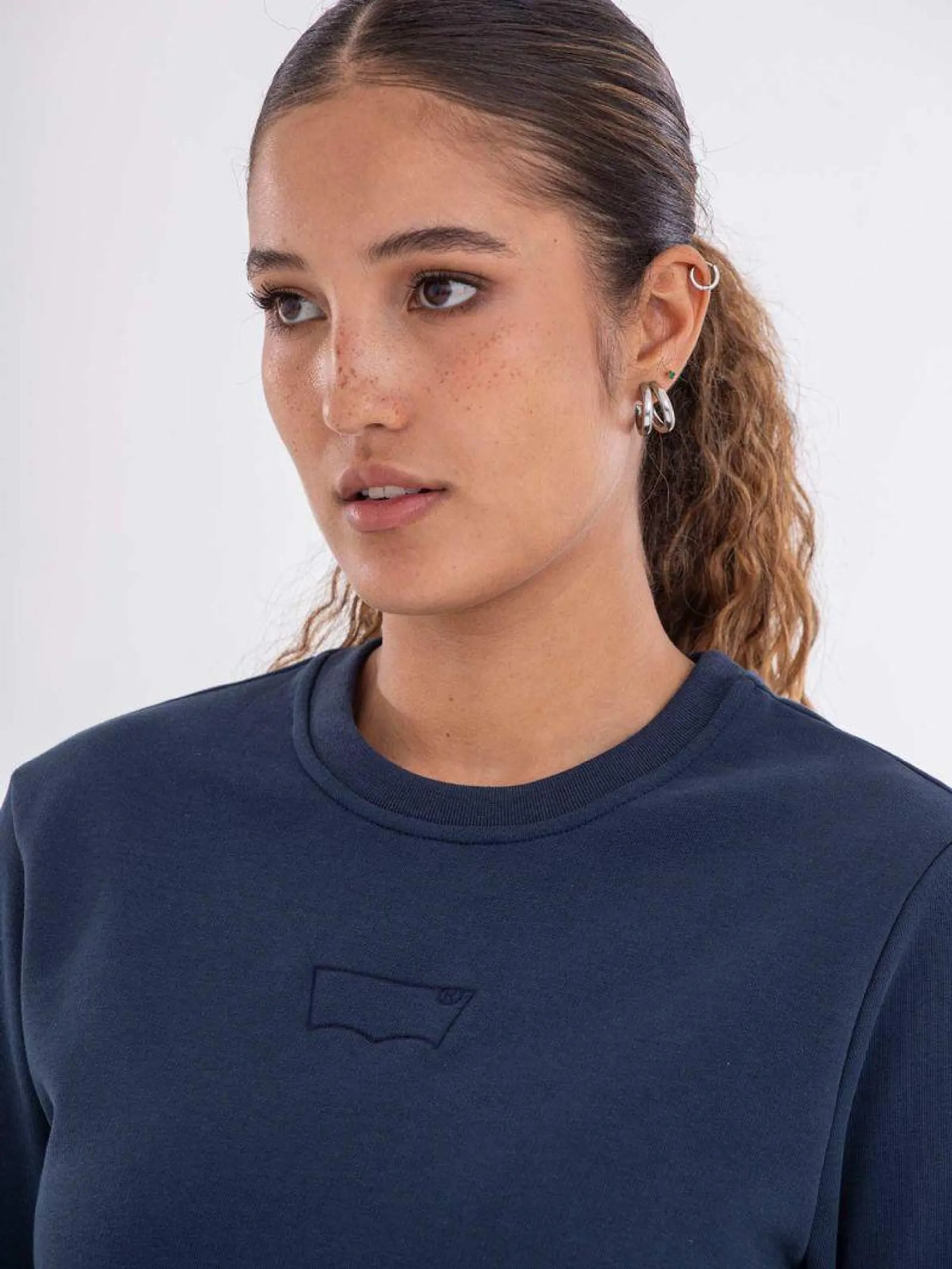 Buzo Levi’S® Classic Crewneck Para Mujer