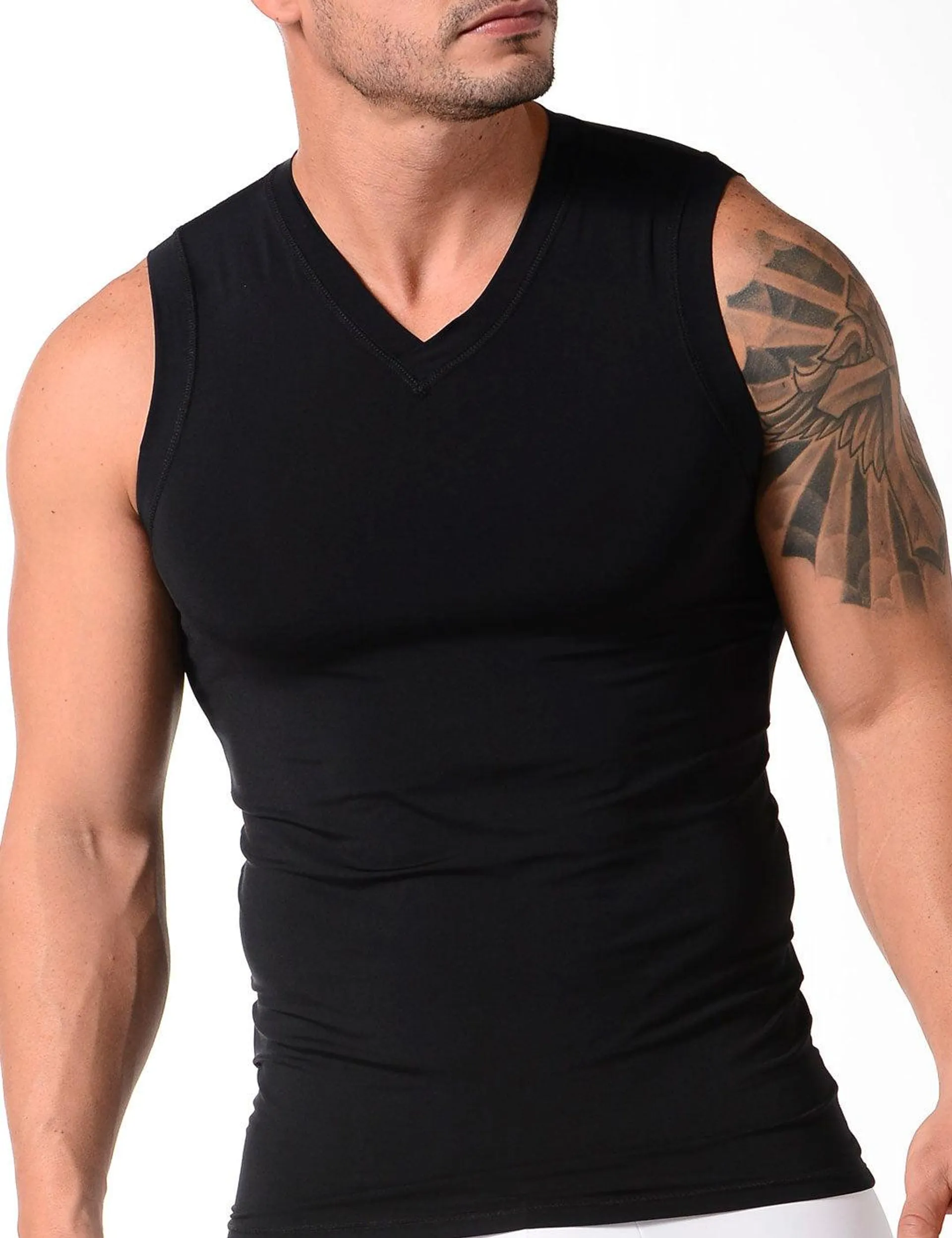 Camiseta cuello V (3995)