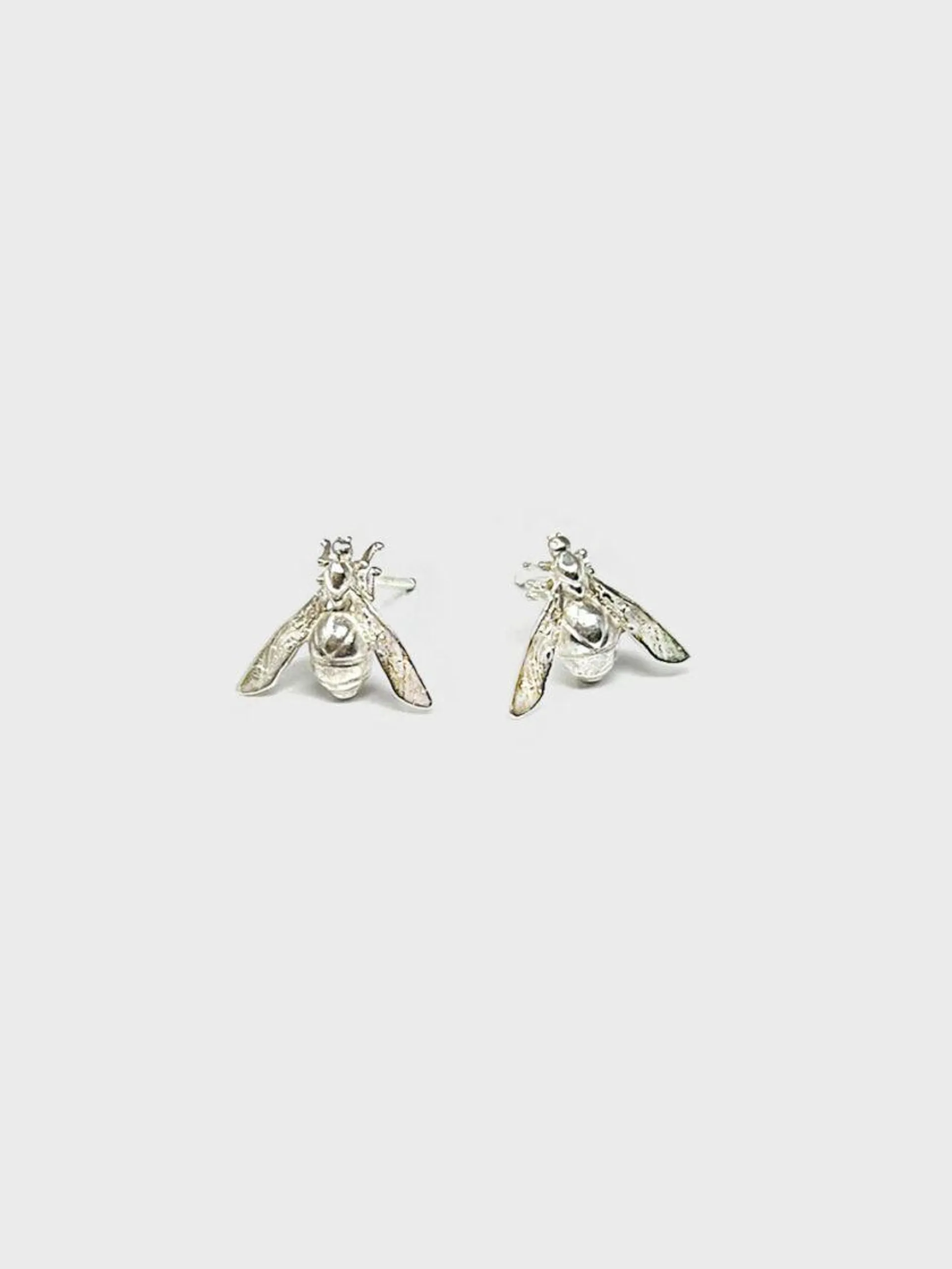 Aretes mini hormiga de plata