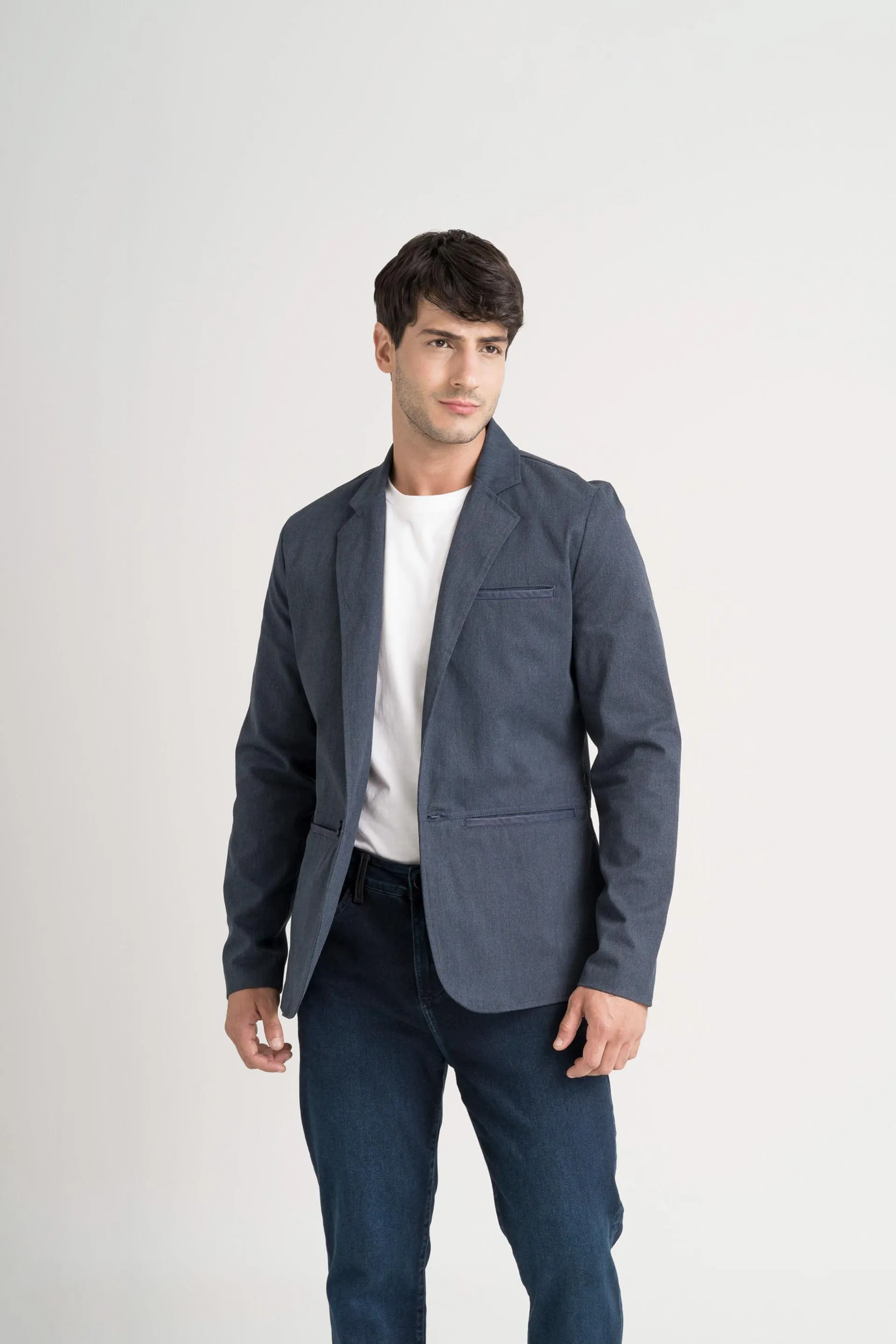 Blazer soft touch de paño para hombre silueta semi fitted