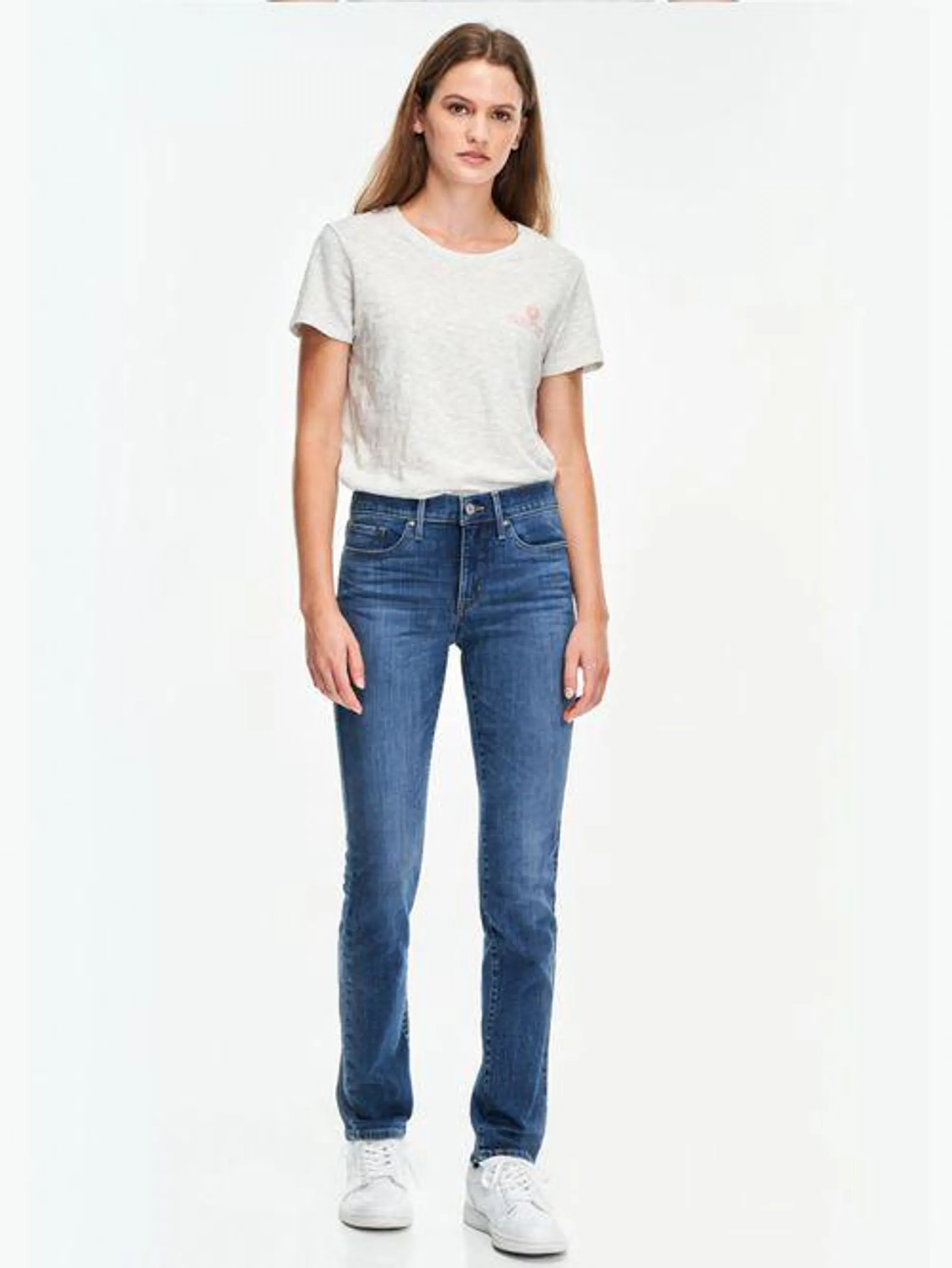 #LIVEINLEVIS