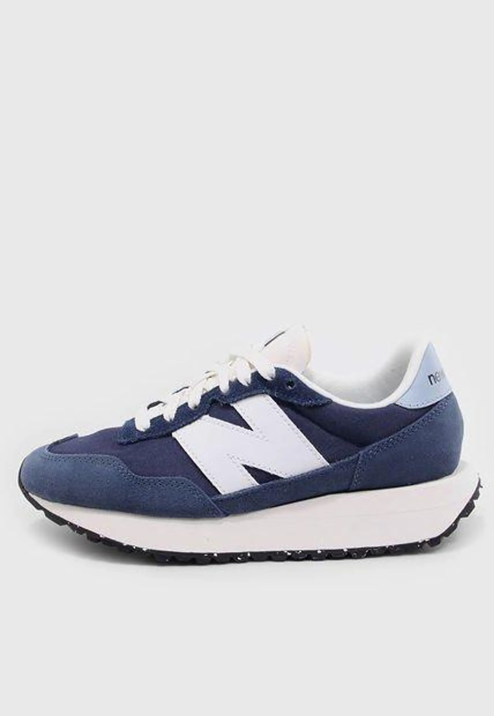 Tenis Lifestyle Azul Navy-Marfil-Negro New Balance 237