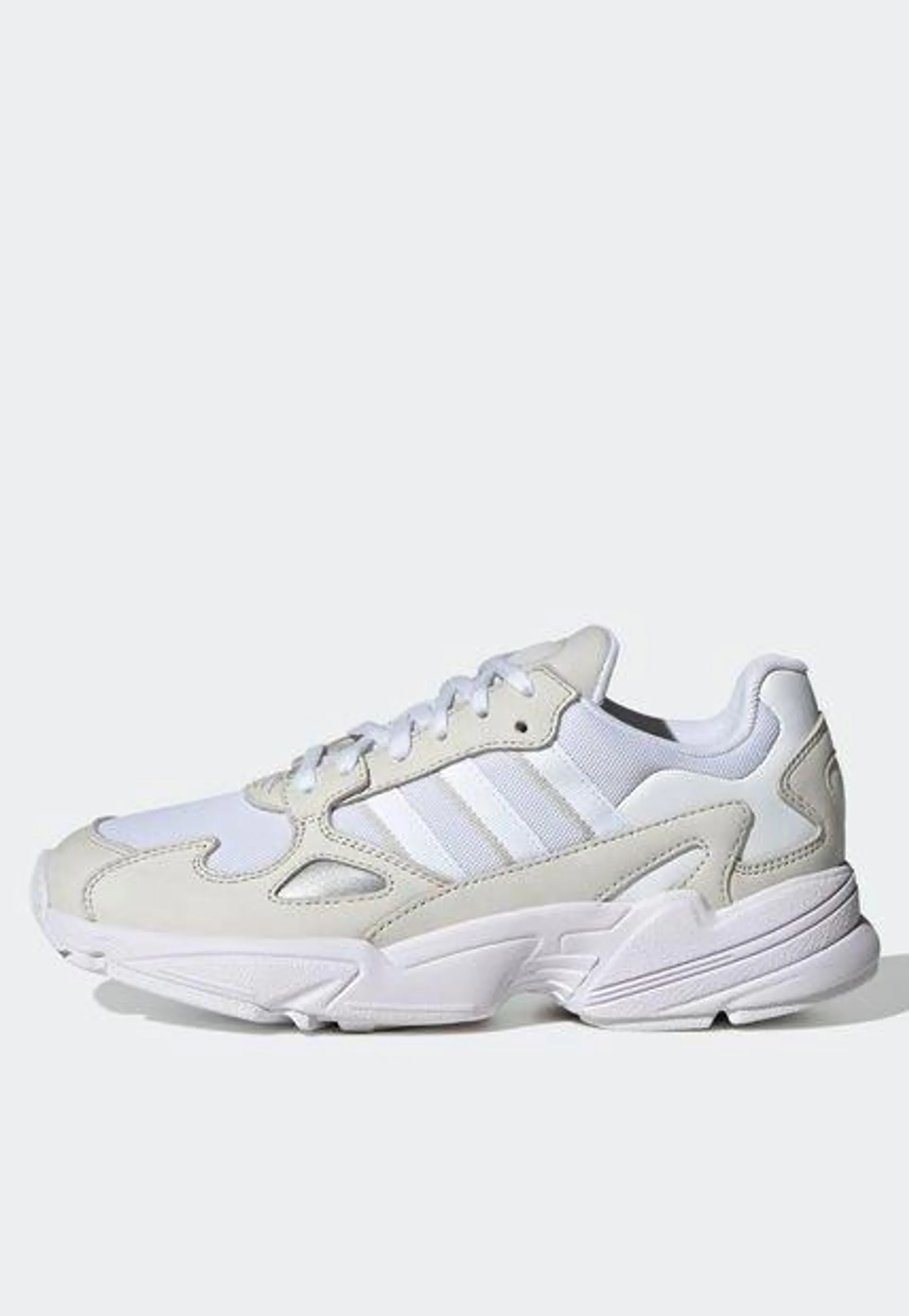 Tenis Lifestyle Beige-Blanco adidas Originals Falcon