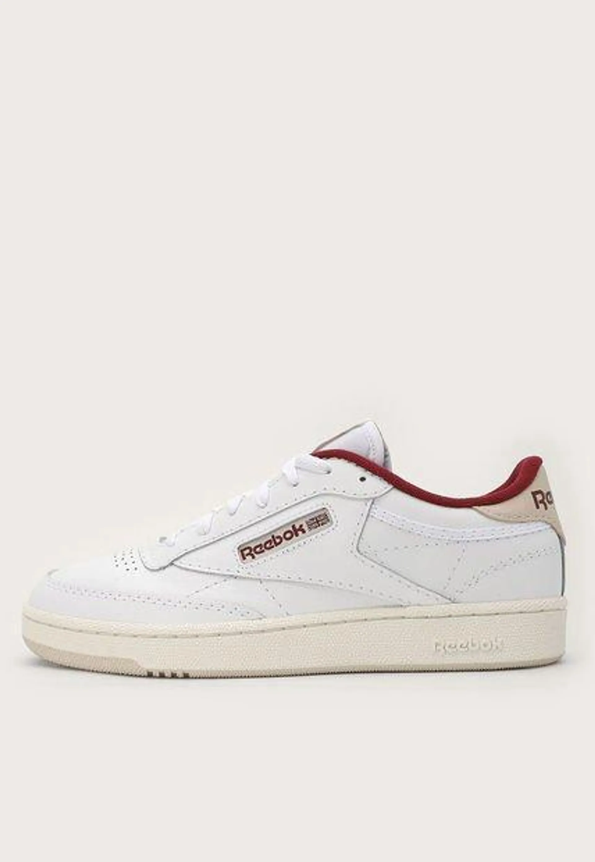 Tenis Lifestyle Blanco-Beige-Borgoña Reebok Classics Club C 85