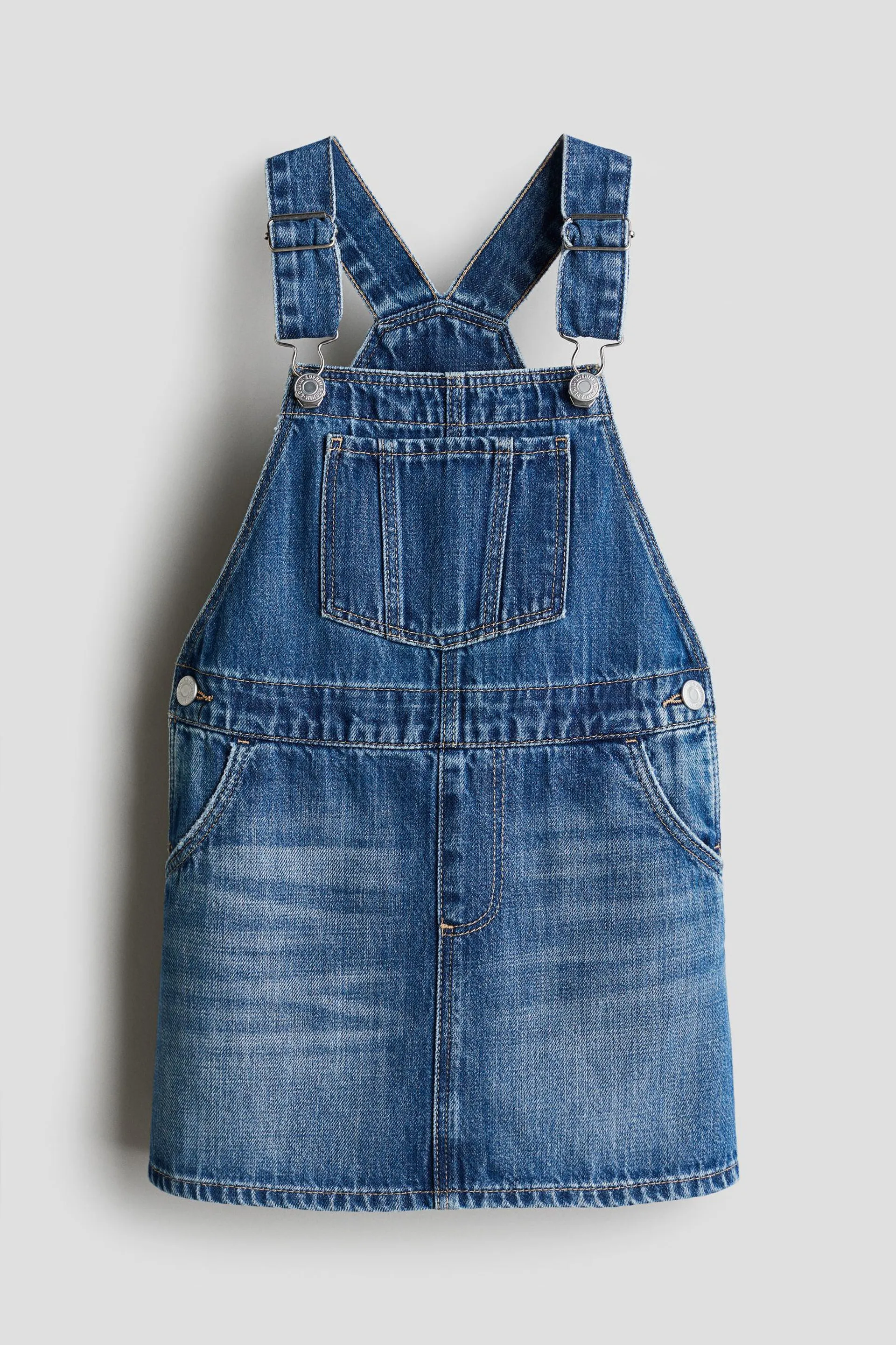 Jardinera en denim - H&M Colombia | Moda online, ropa de Mujer, Hombre, Bebé y  Niños | H&M CO