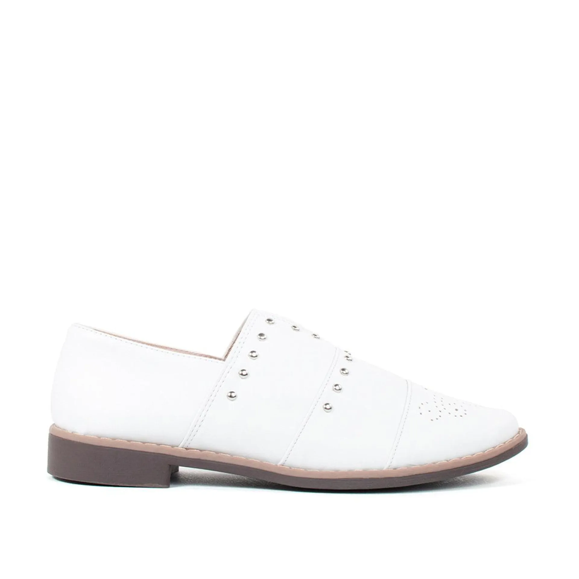 Cerrado color blanco con taches y corte oxford