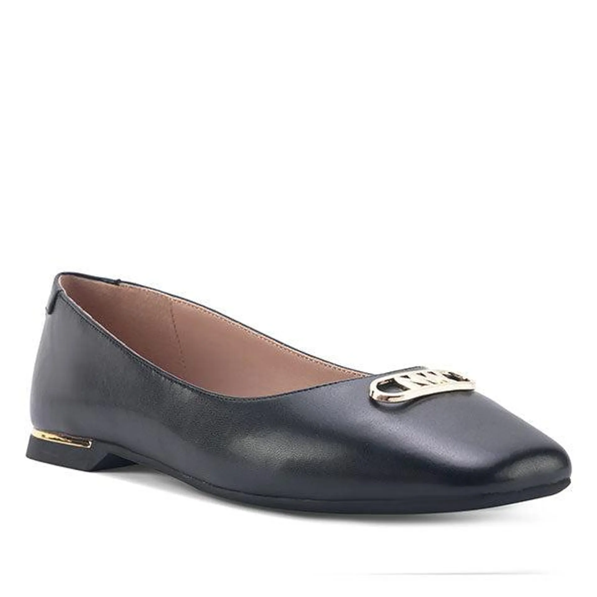 Flat Benette Black