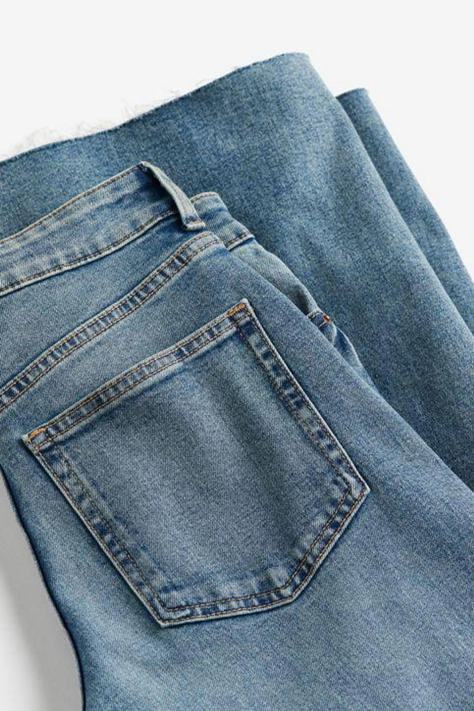Wide High Ankle Jeans