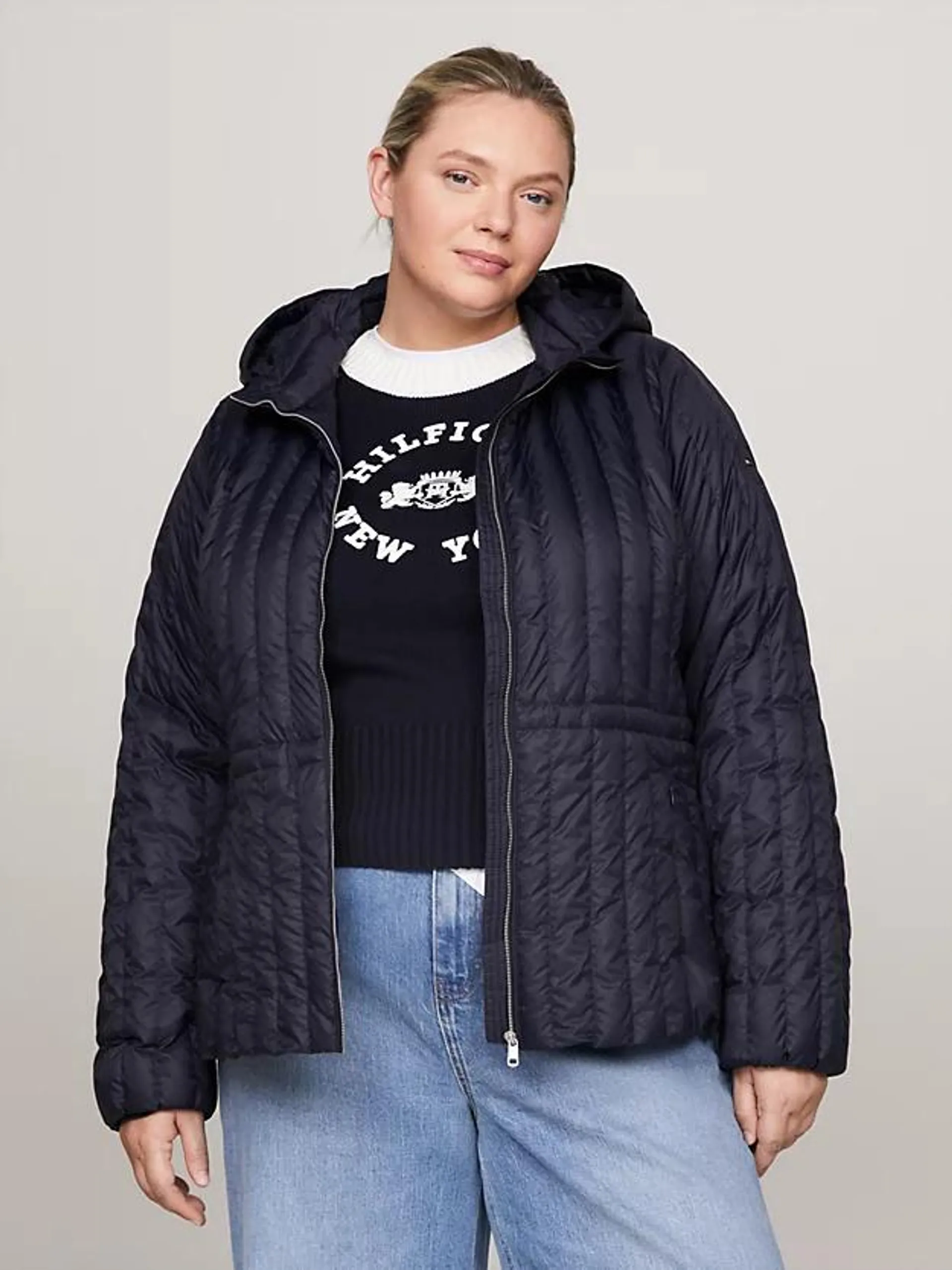 Curve Linear Quilted Hooded Jacket