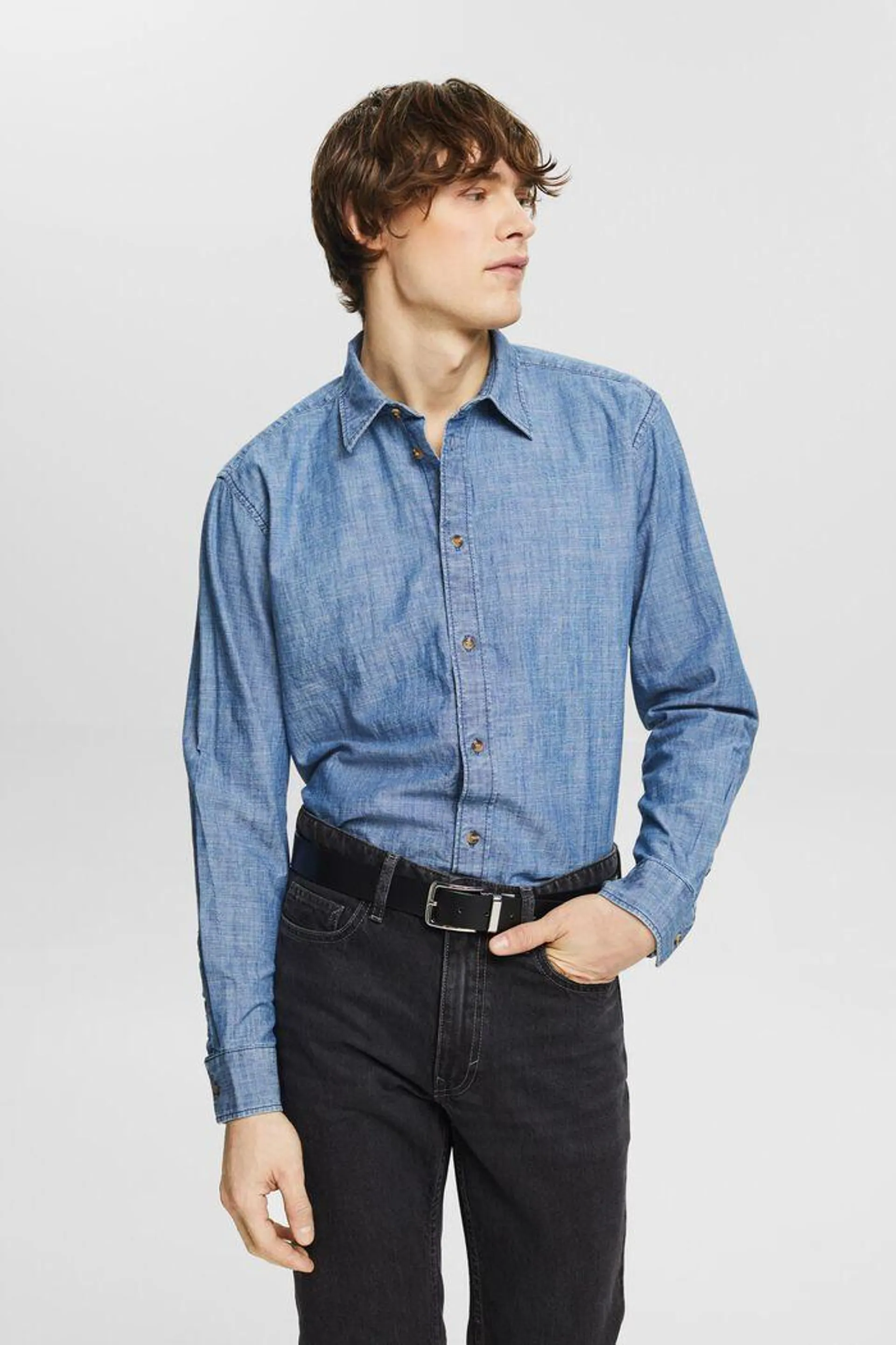 Camisa abotonada de chambray