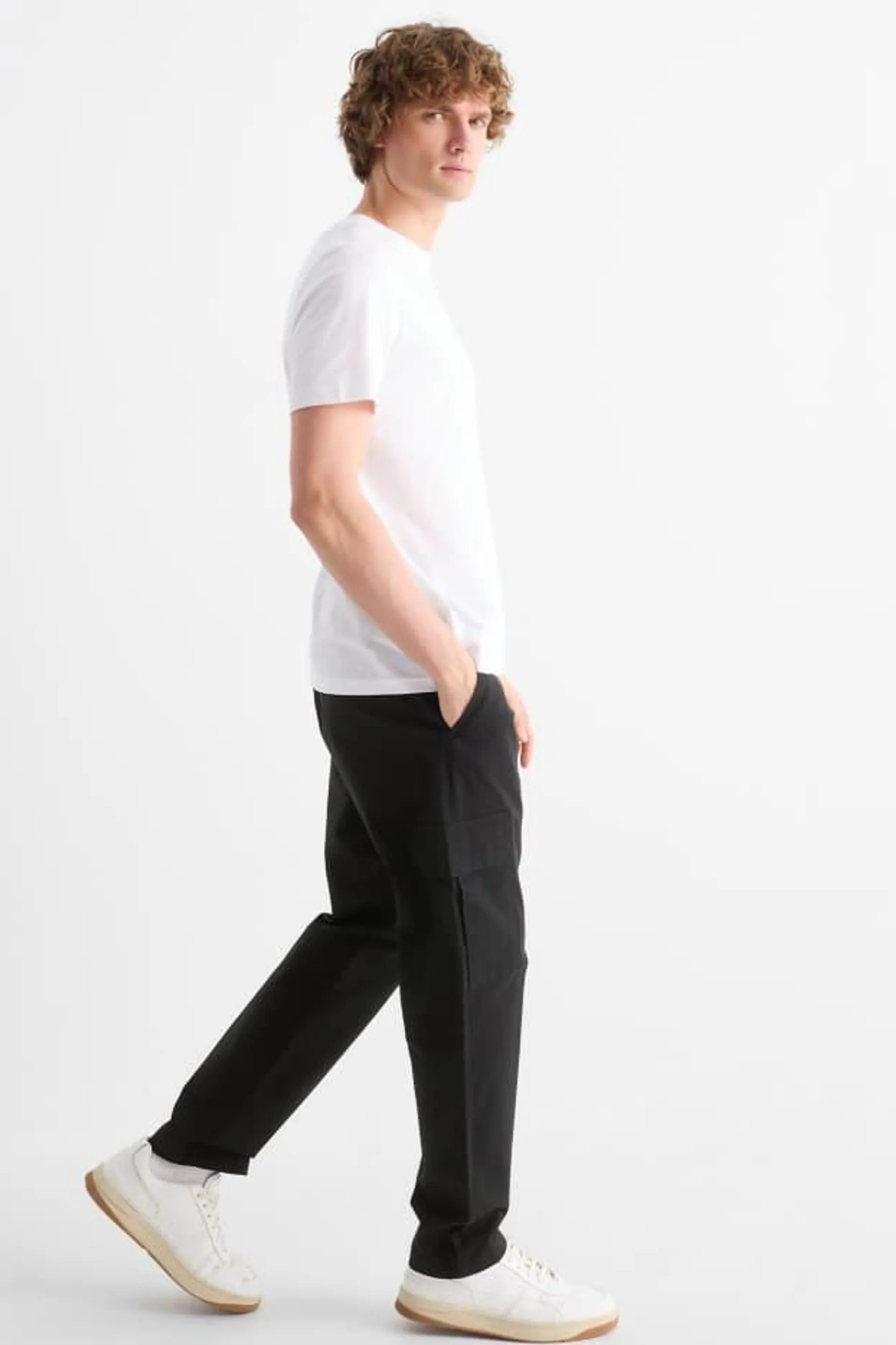 Cargo trousers - textured