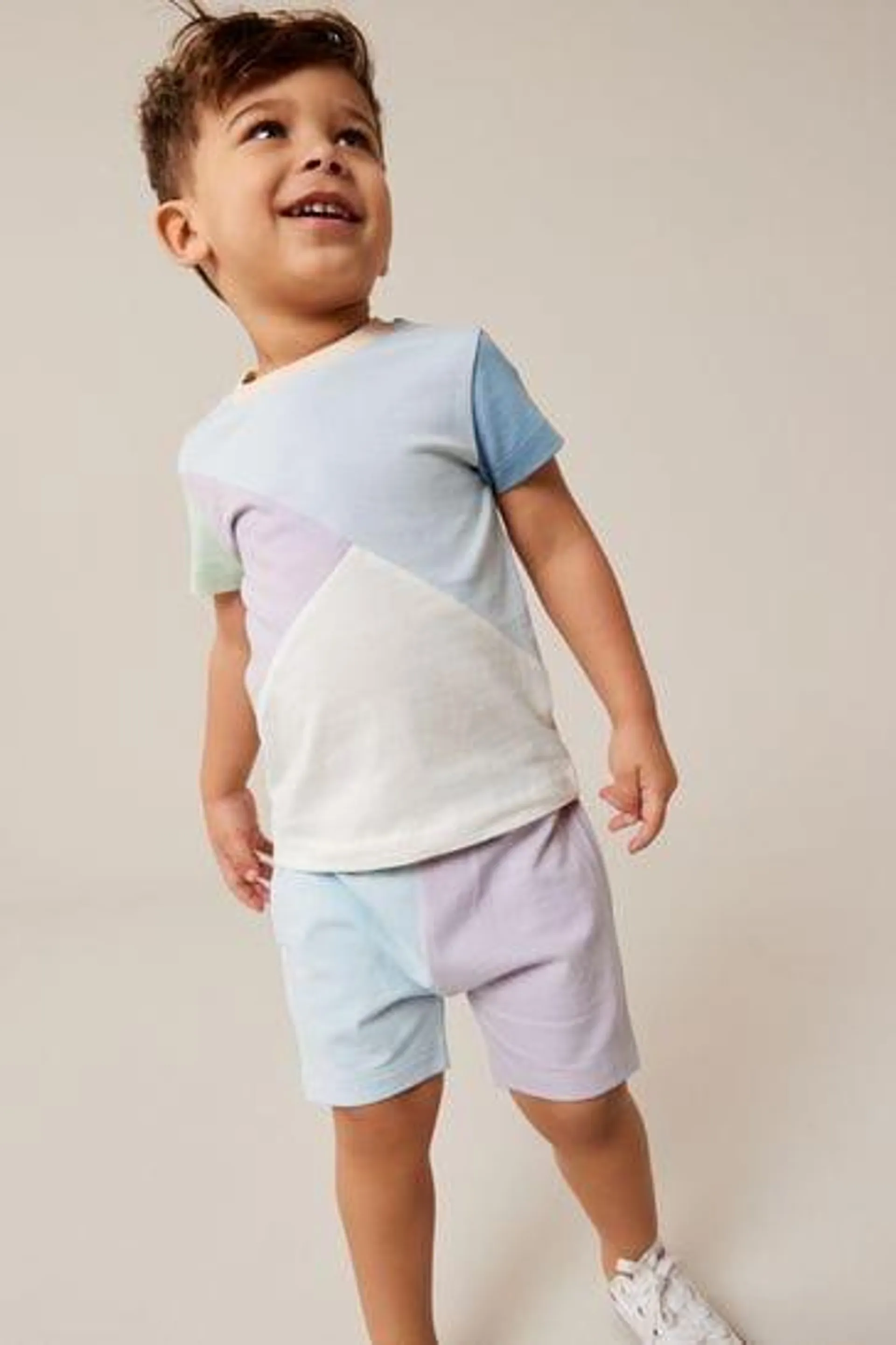 Short Sleeve Colourblock T-Shirt and Shorts Set (3mths-7yrs)