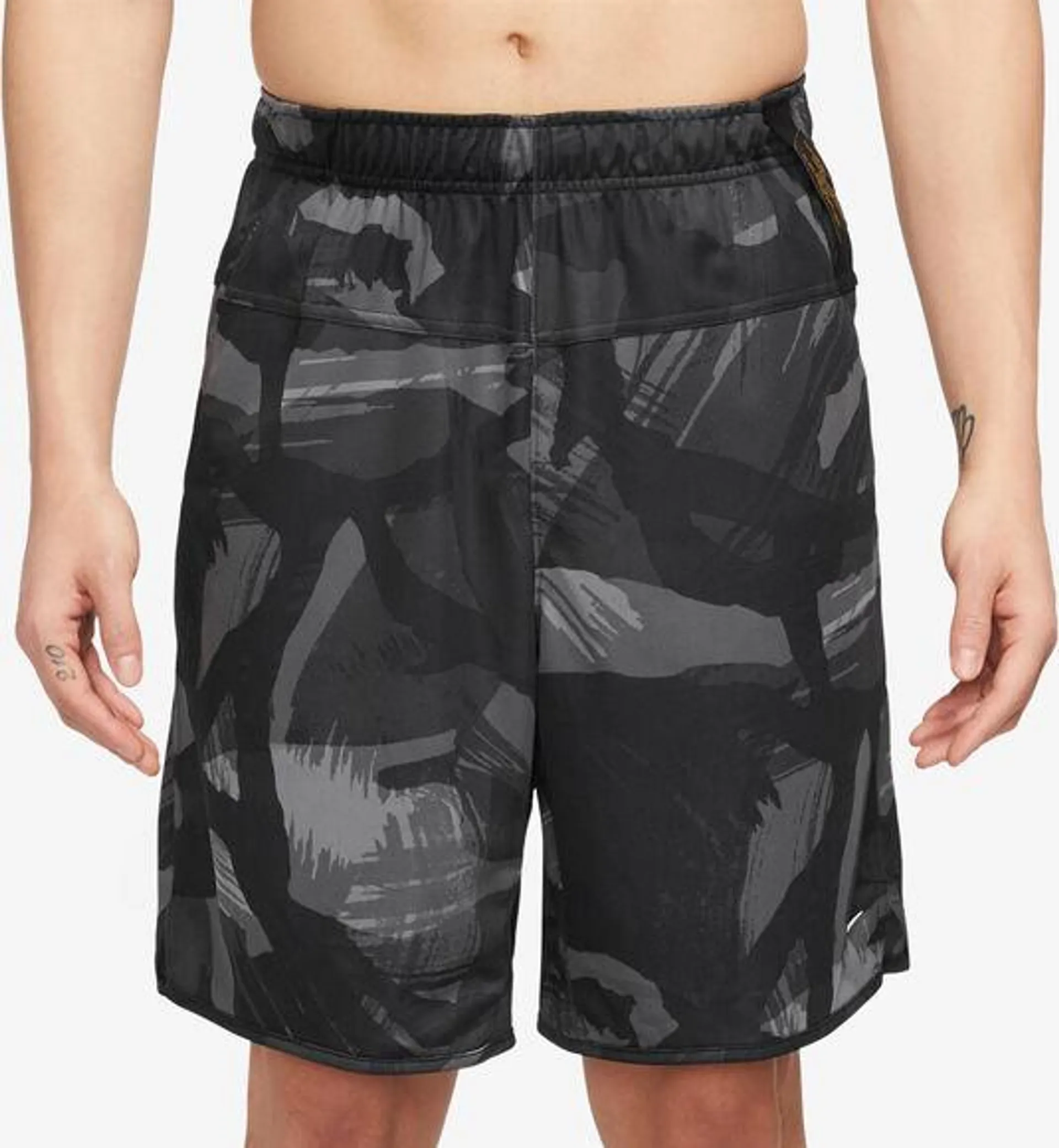 Nike · Dri-FIT Totality 9 Unlined Camo tréninkové kraťasy