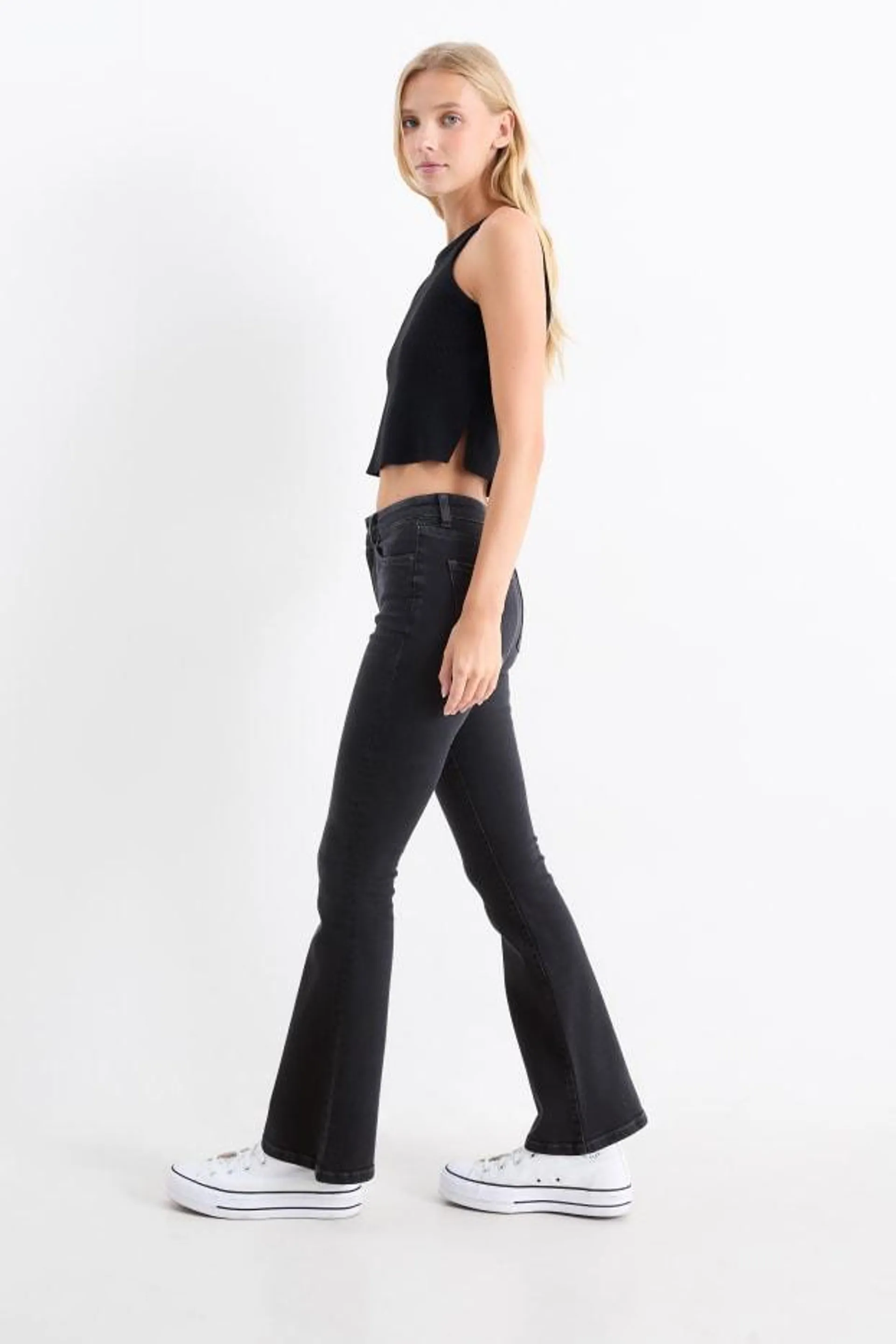 Flared jeans - mid-rise waist - LYCRA®