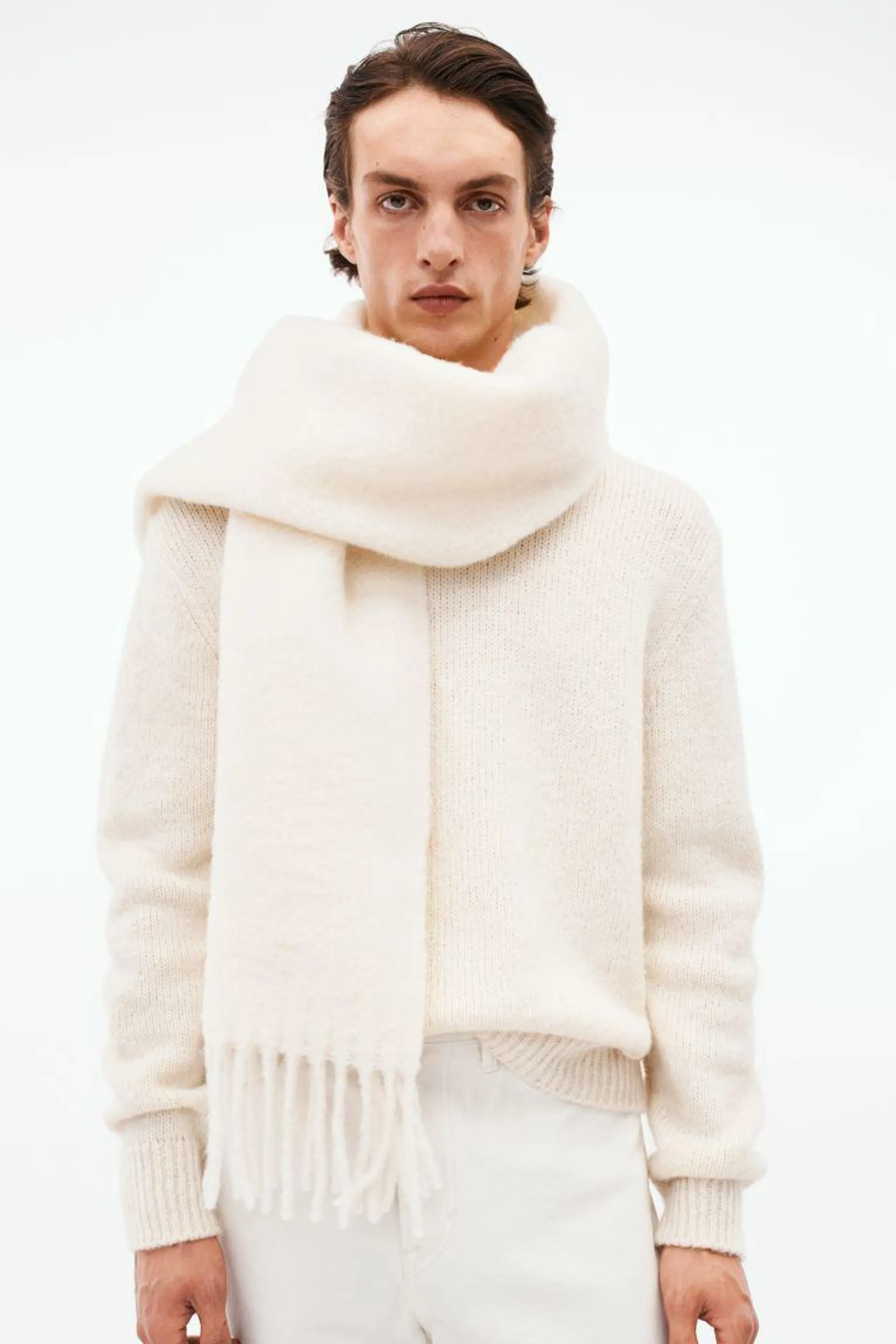 Brushed scarf