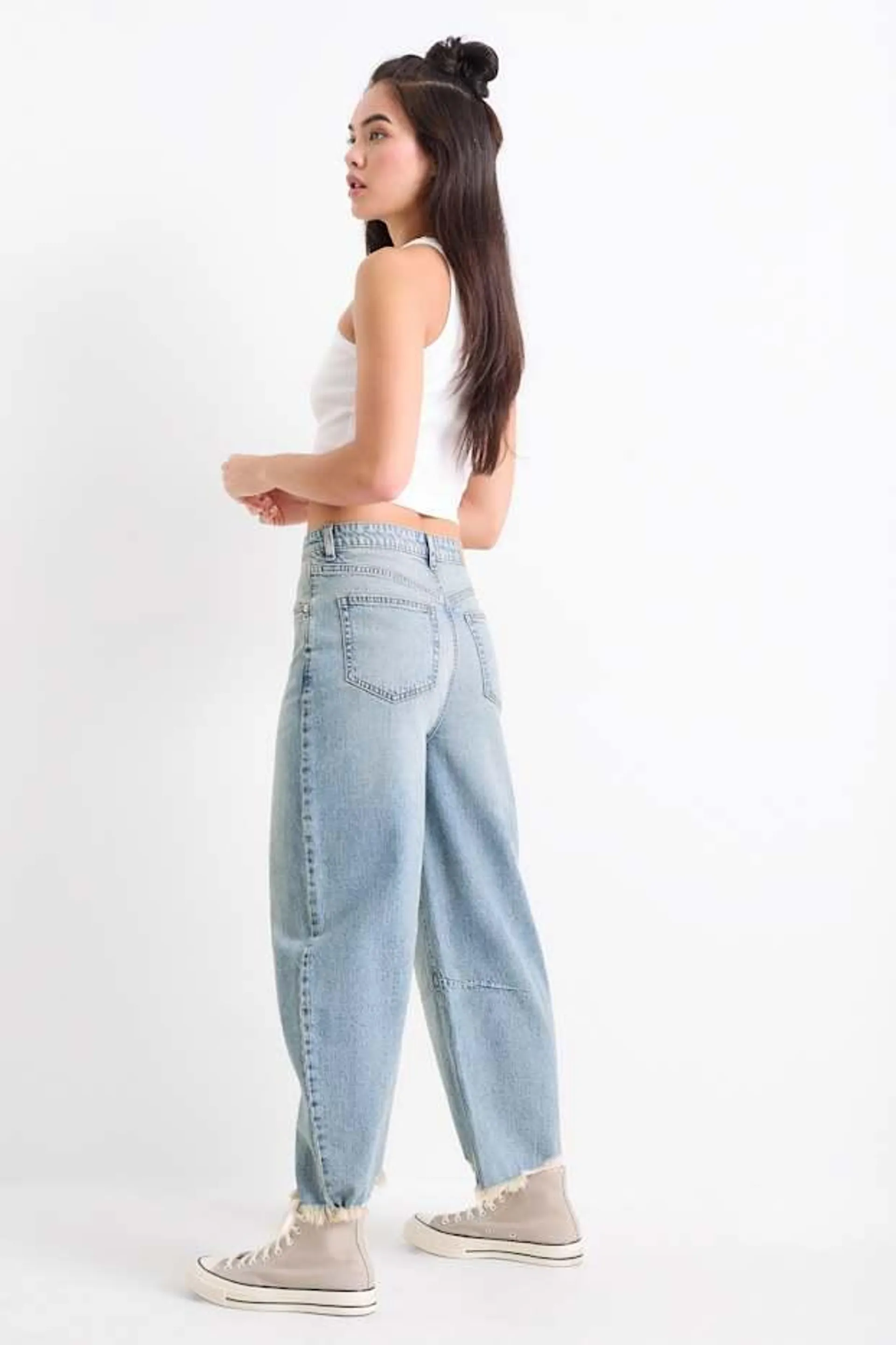 Balloon jeans - mid waist