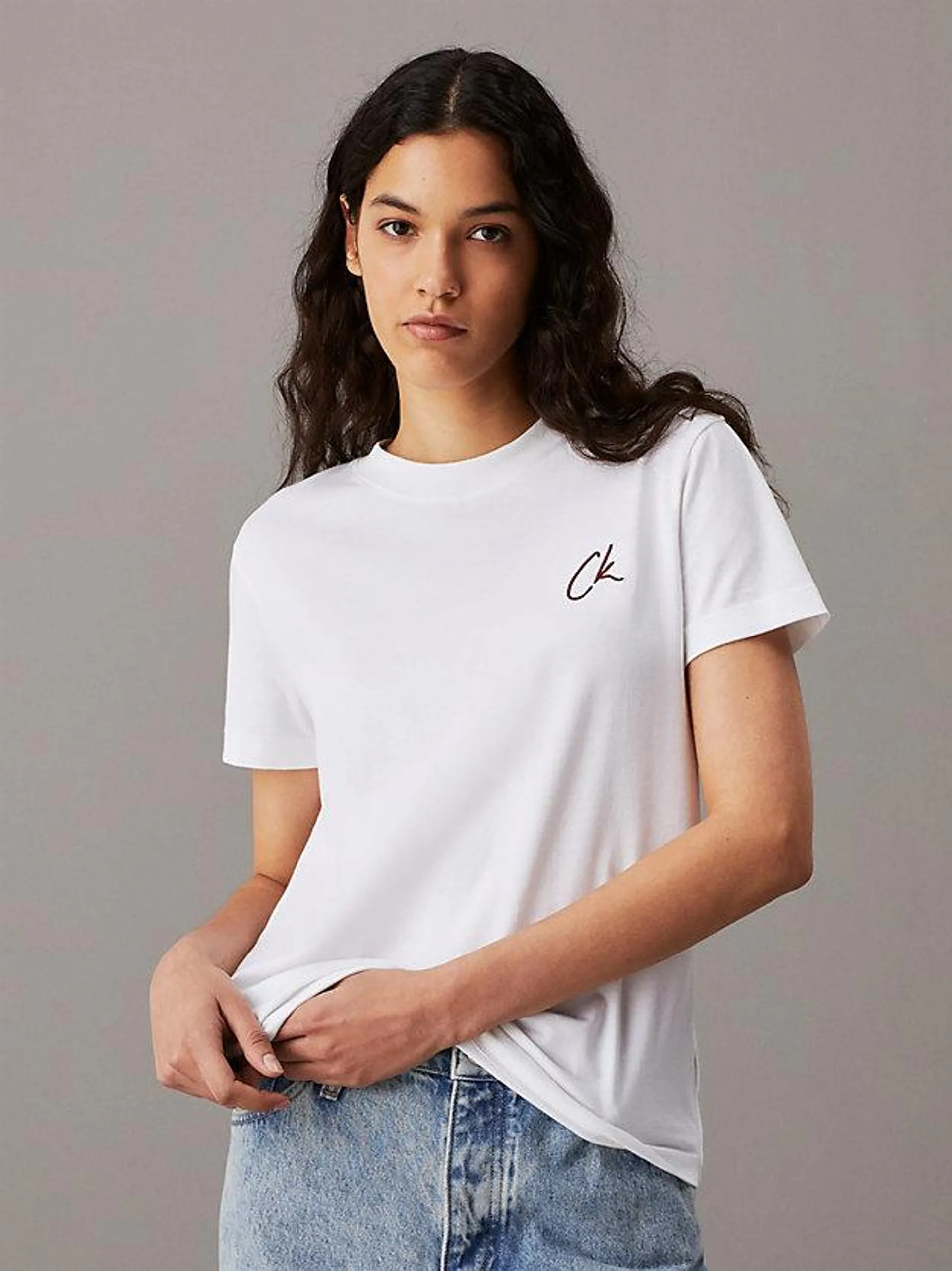 Embroidered Logo T-shirt