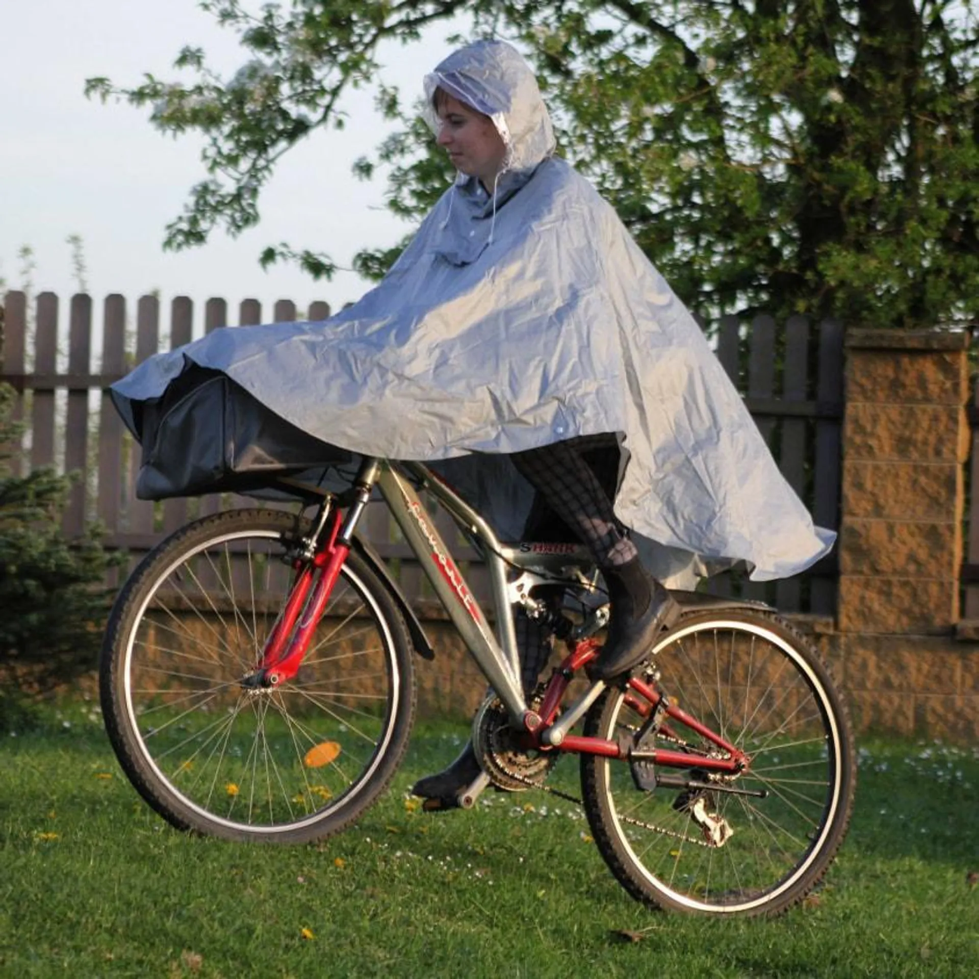 2You · Cyklistické poncho