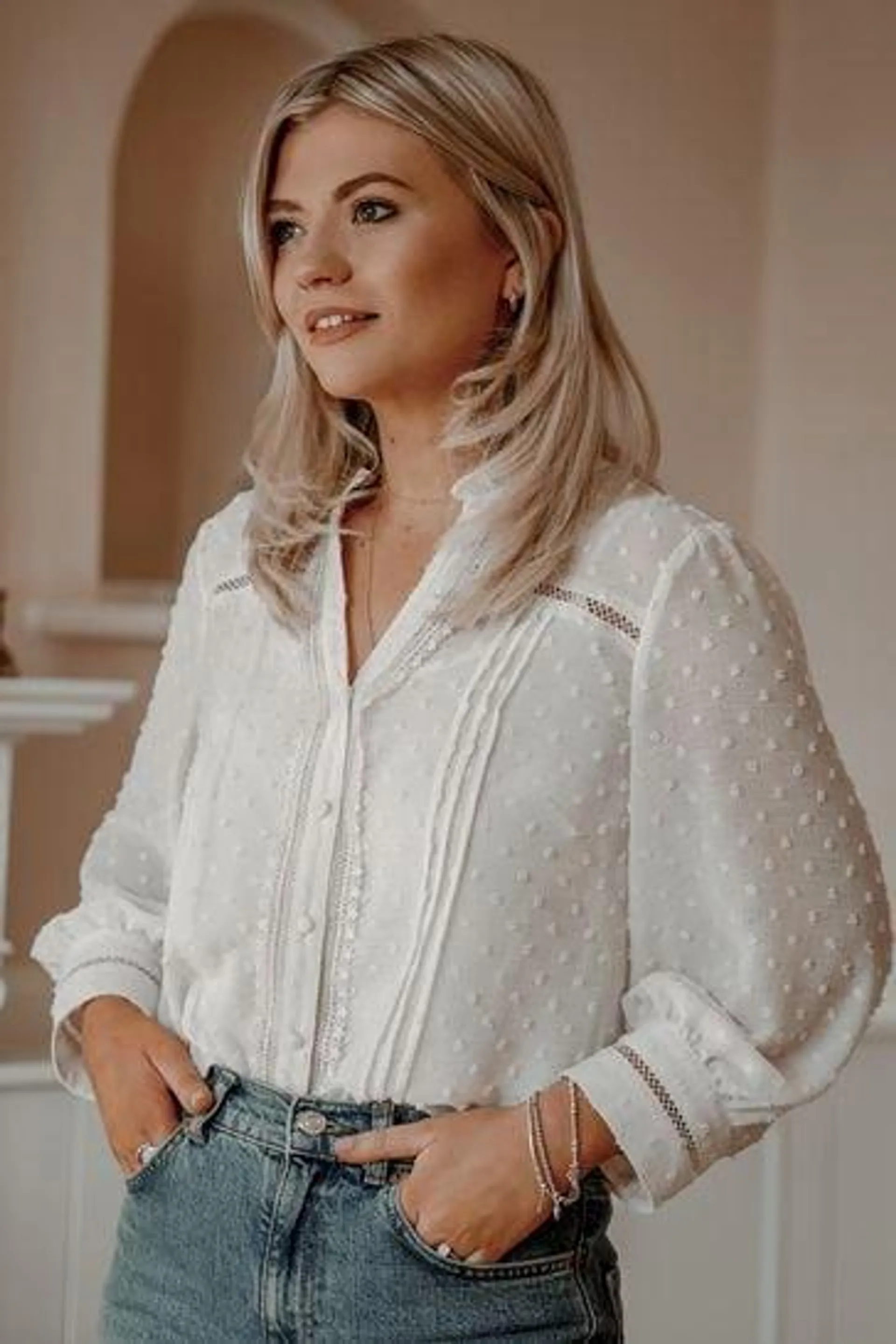 Propínací halenka Love & Roses Dobby s krajkovým lemem a 3/4 rukávy
