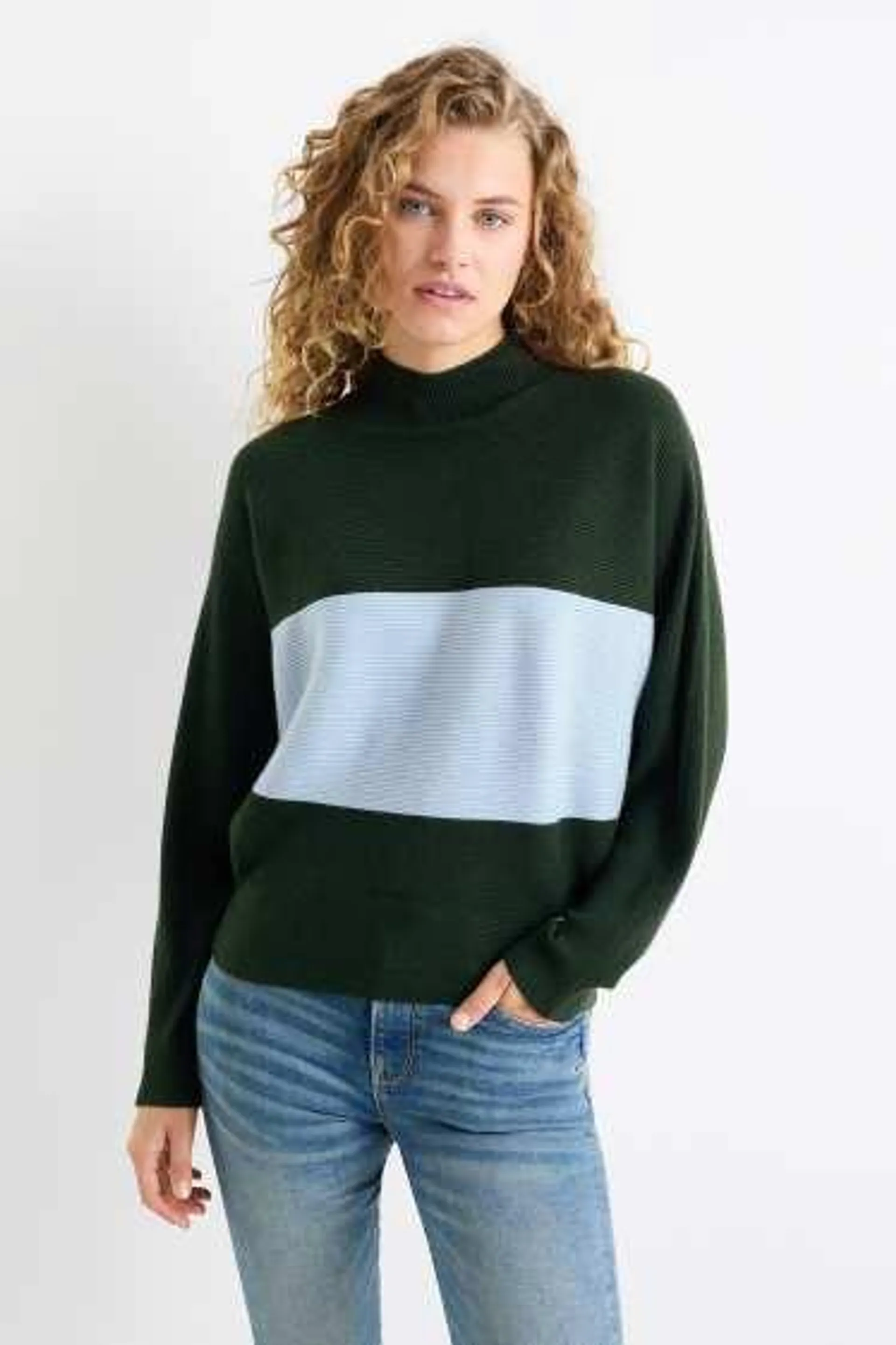 Jumper with band collar - ribbed