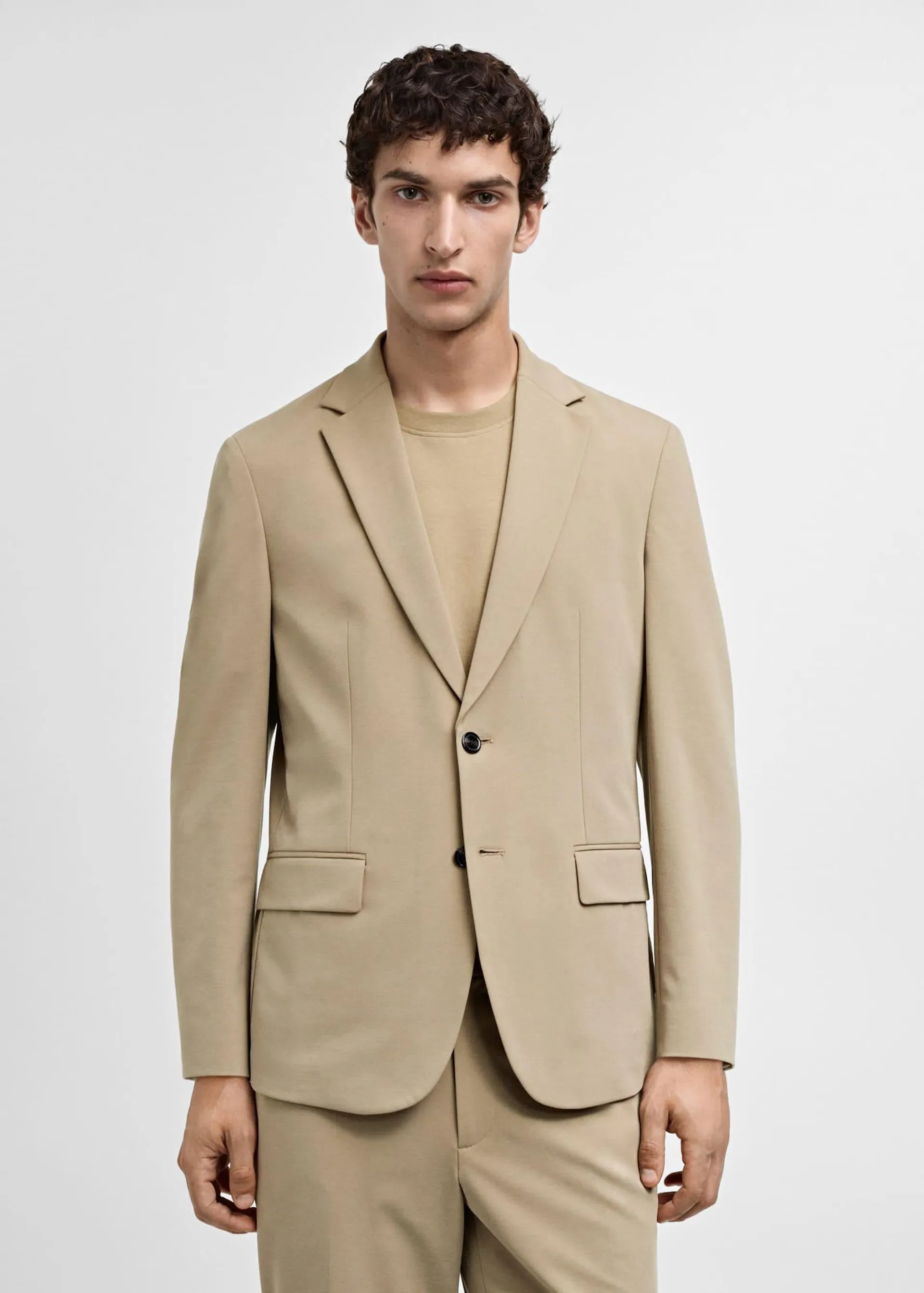Slim-fit suit jacket