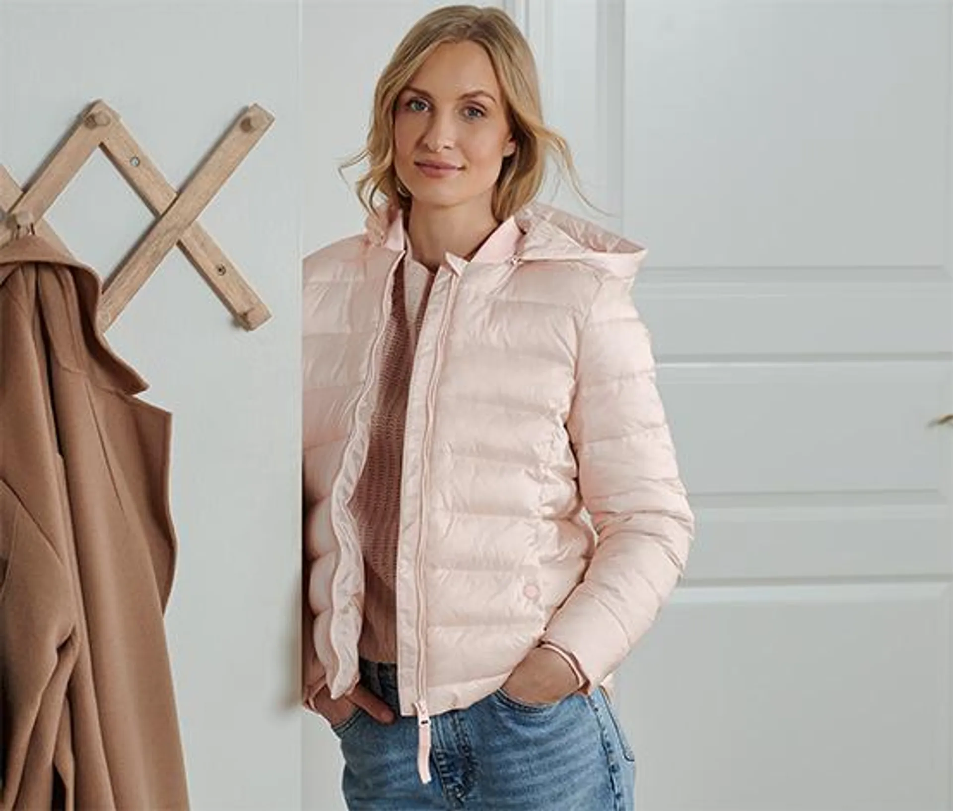 Steppjacke mit Kapuze, rosa