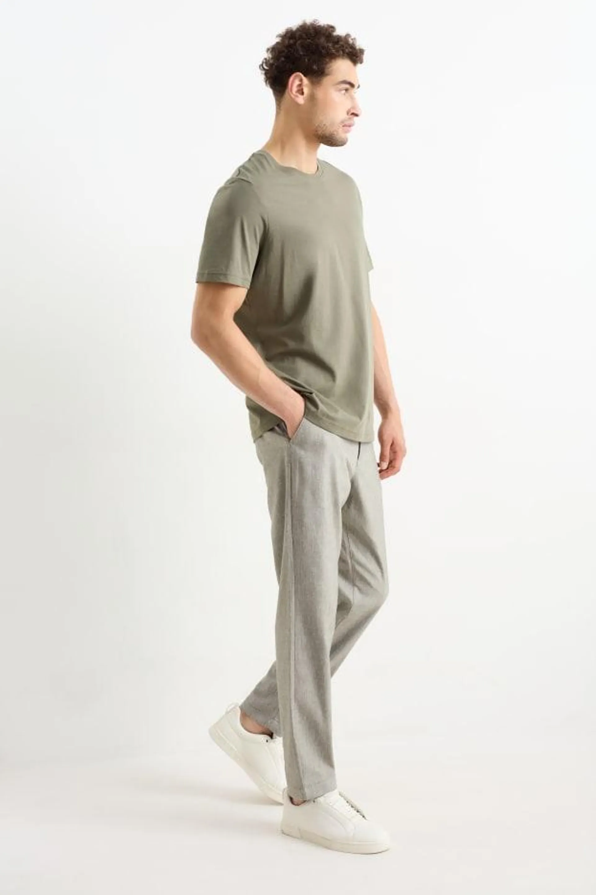 Kalhoty chino - tapered fit