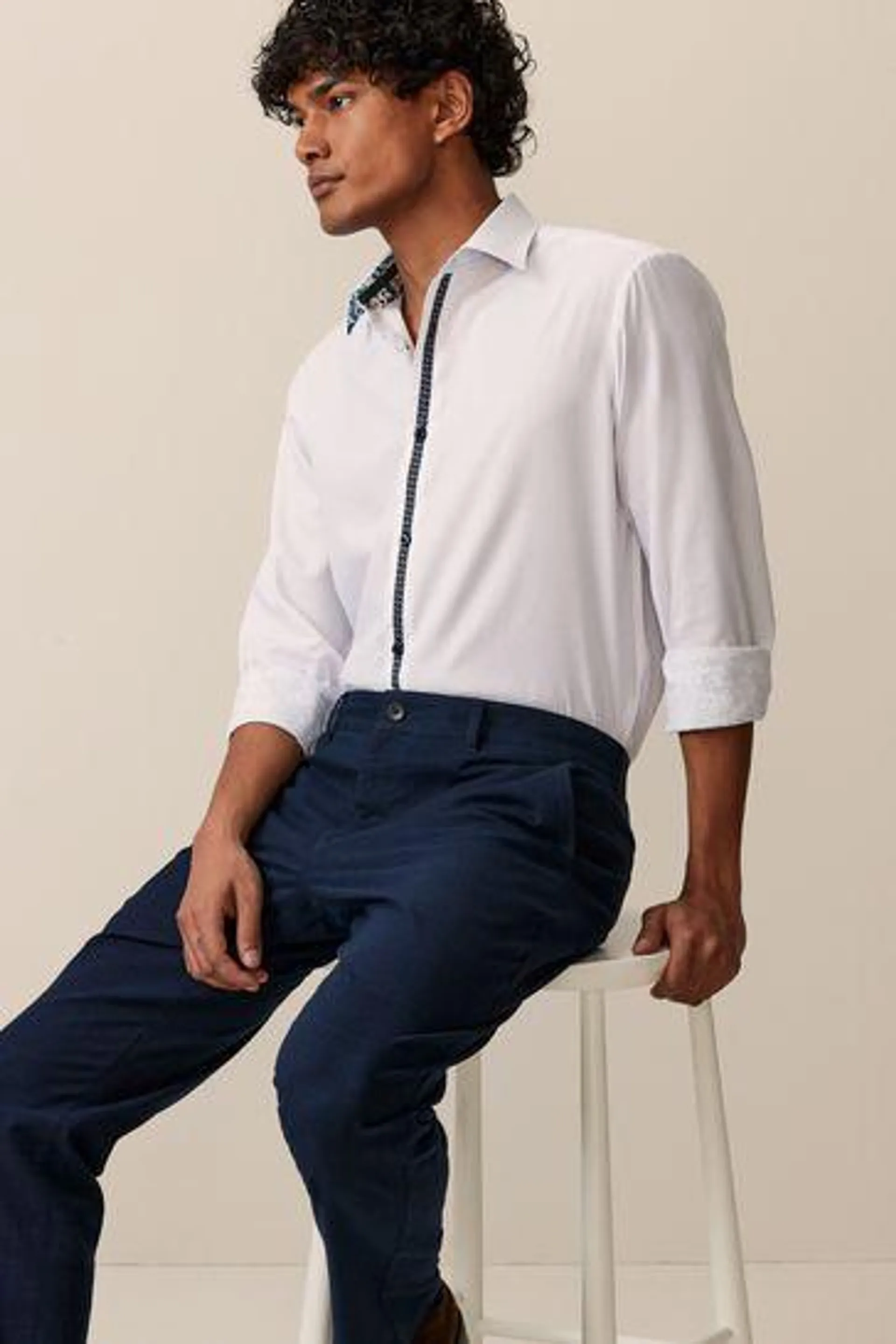 Single Cuff Trimmed Formal Shirt