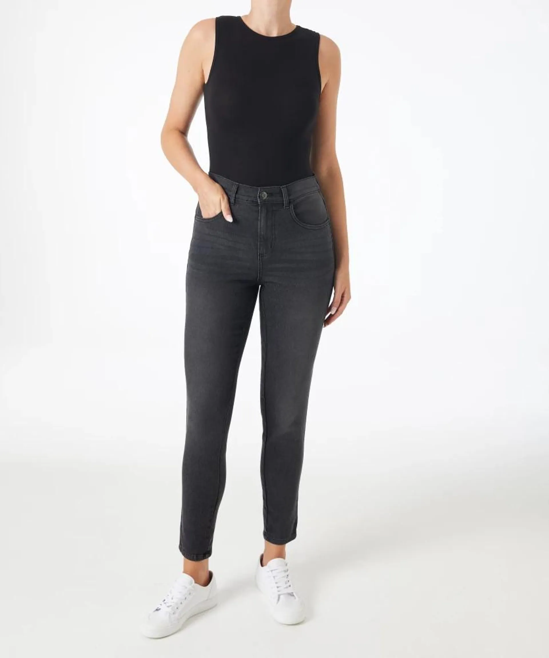 Jeans mit Waschungseffekten Janina, Skinny-fit, High-Waist