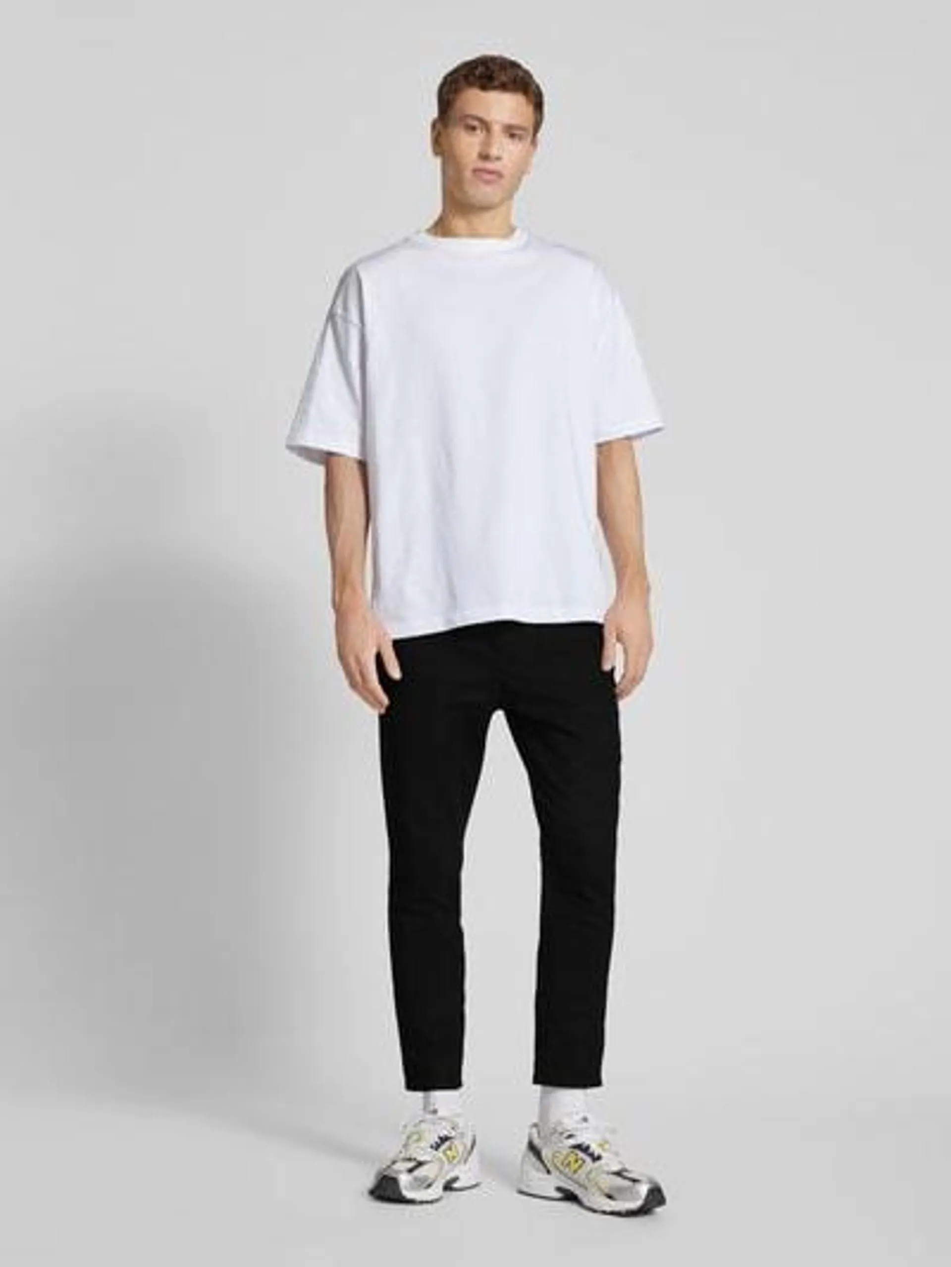 Tapered Fit Hose mit Stretch-Anteil Modell 'LINUS' in black