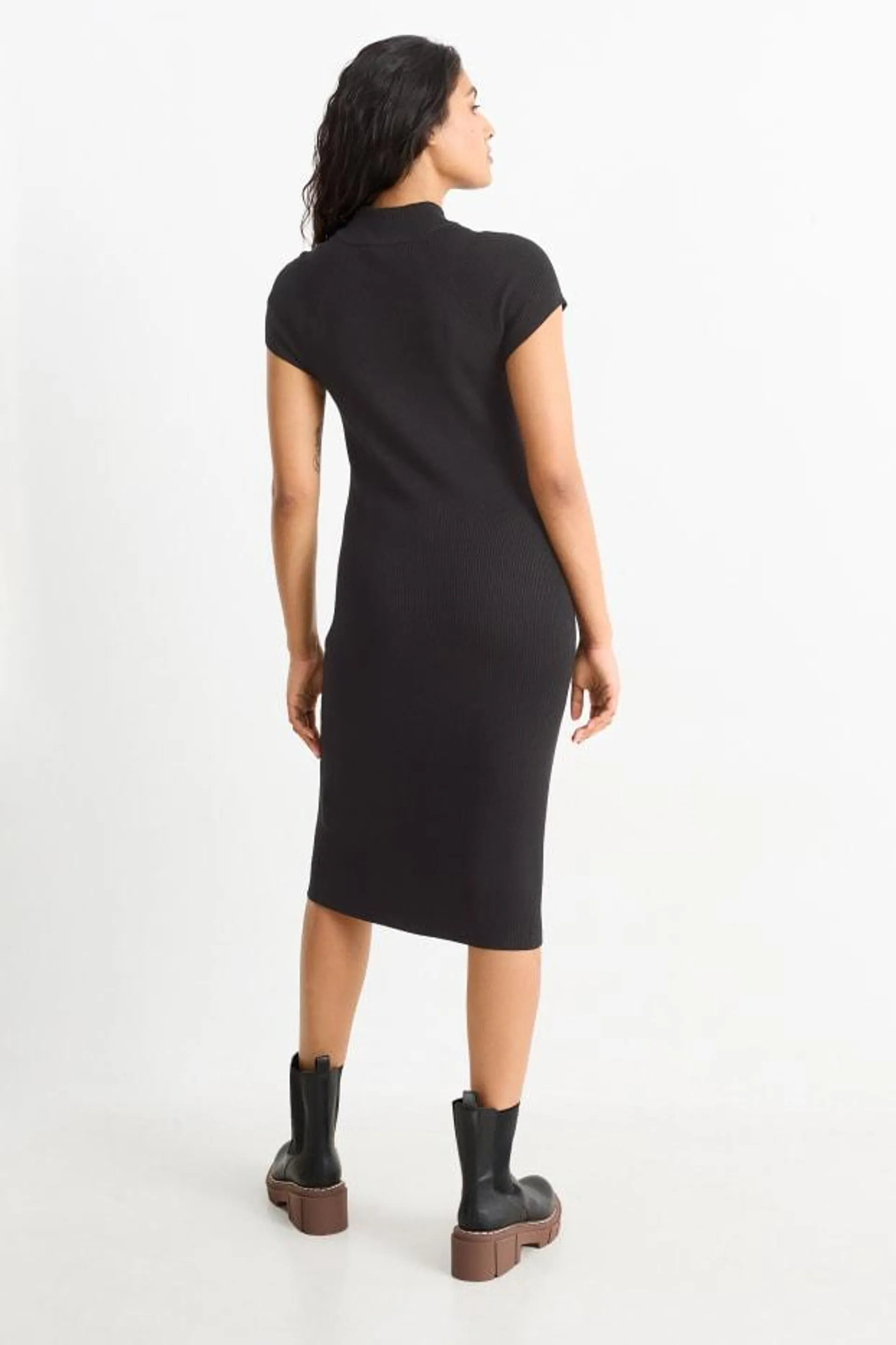 Knitted bodycon dress with band collar - ribbed