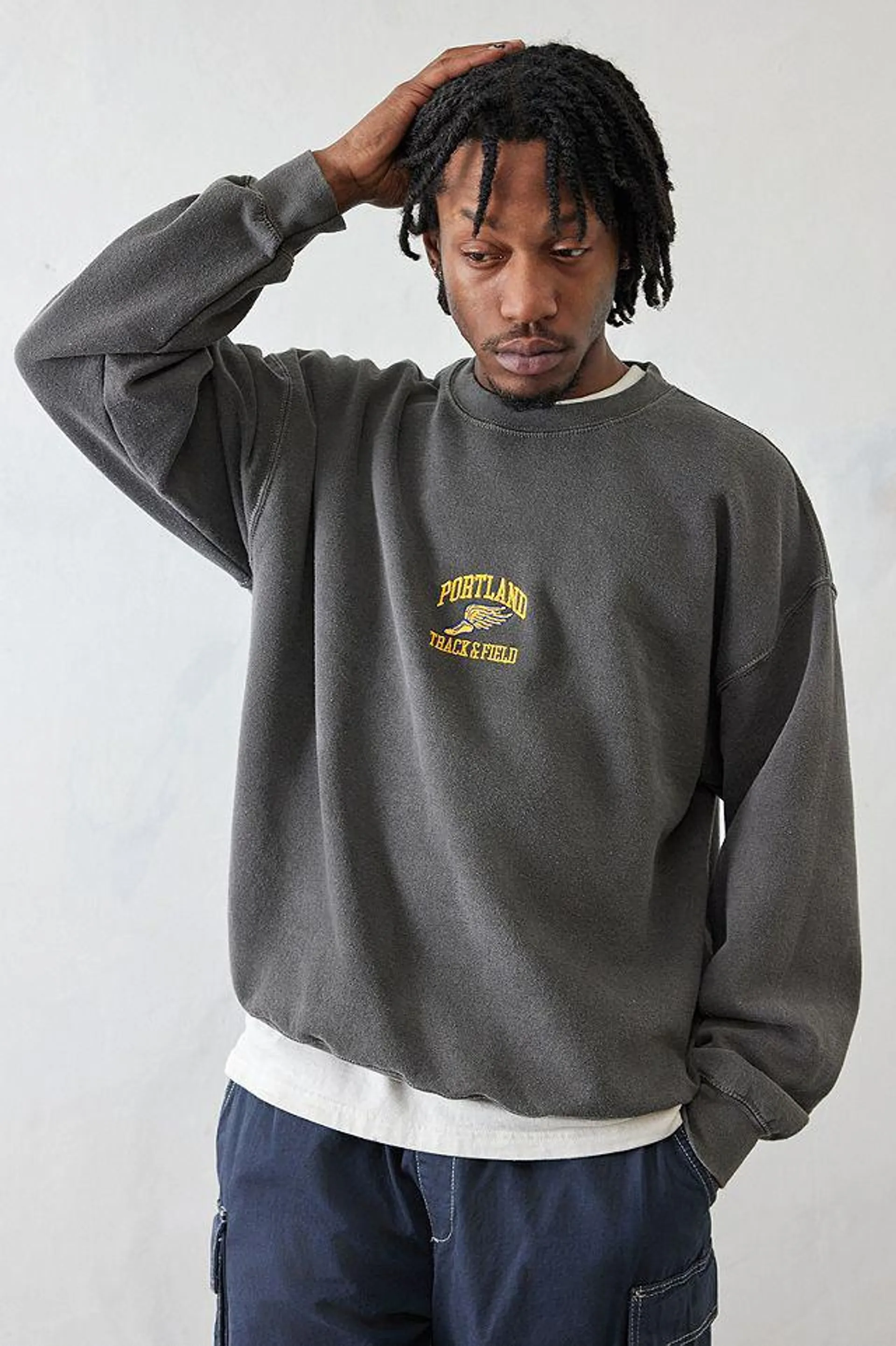 UO – Besticktes Sweatshirt „Portland“