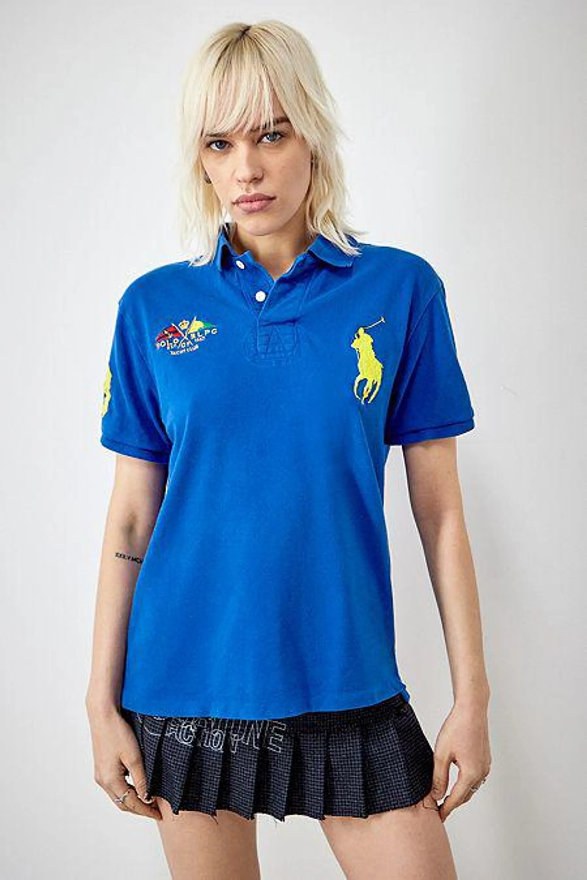 Urban Renewal Vintage – Designer-Poloshirt in Blau