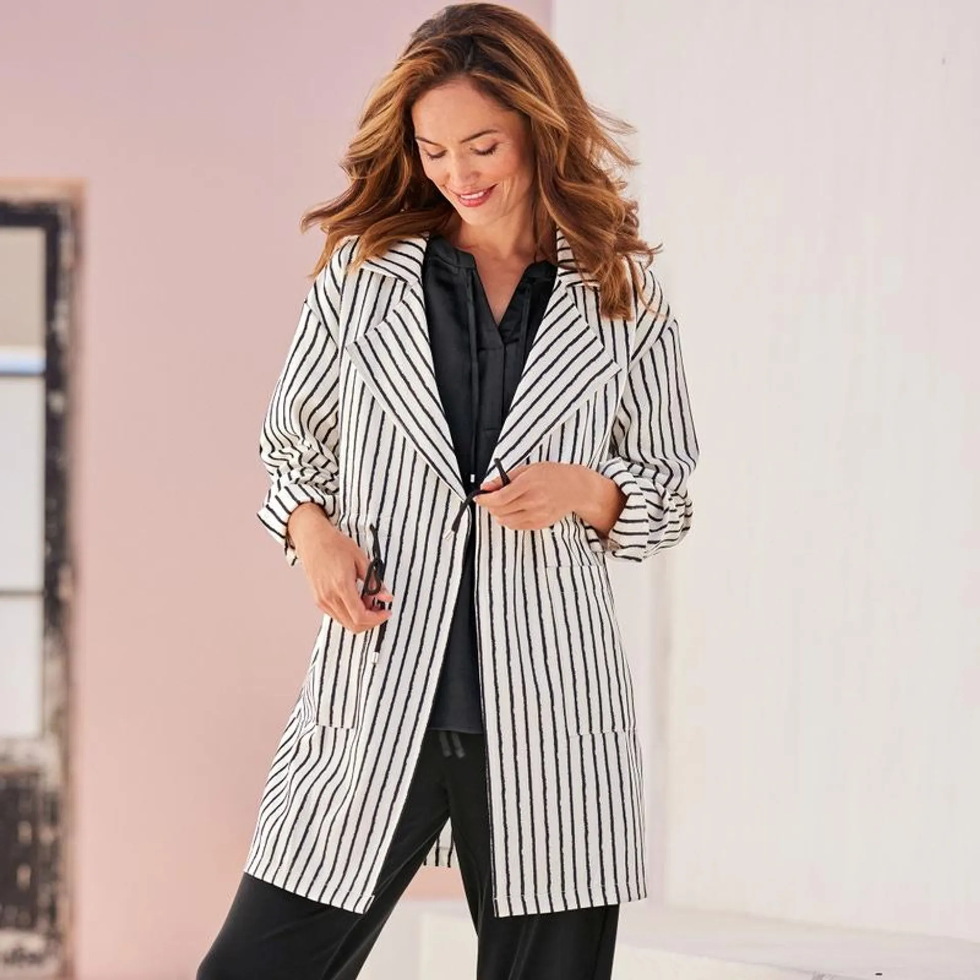 Damen-Blazer mit regulierbarer Taille