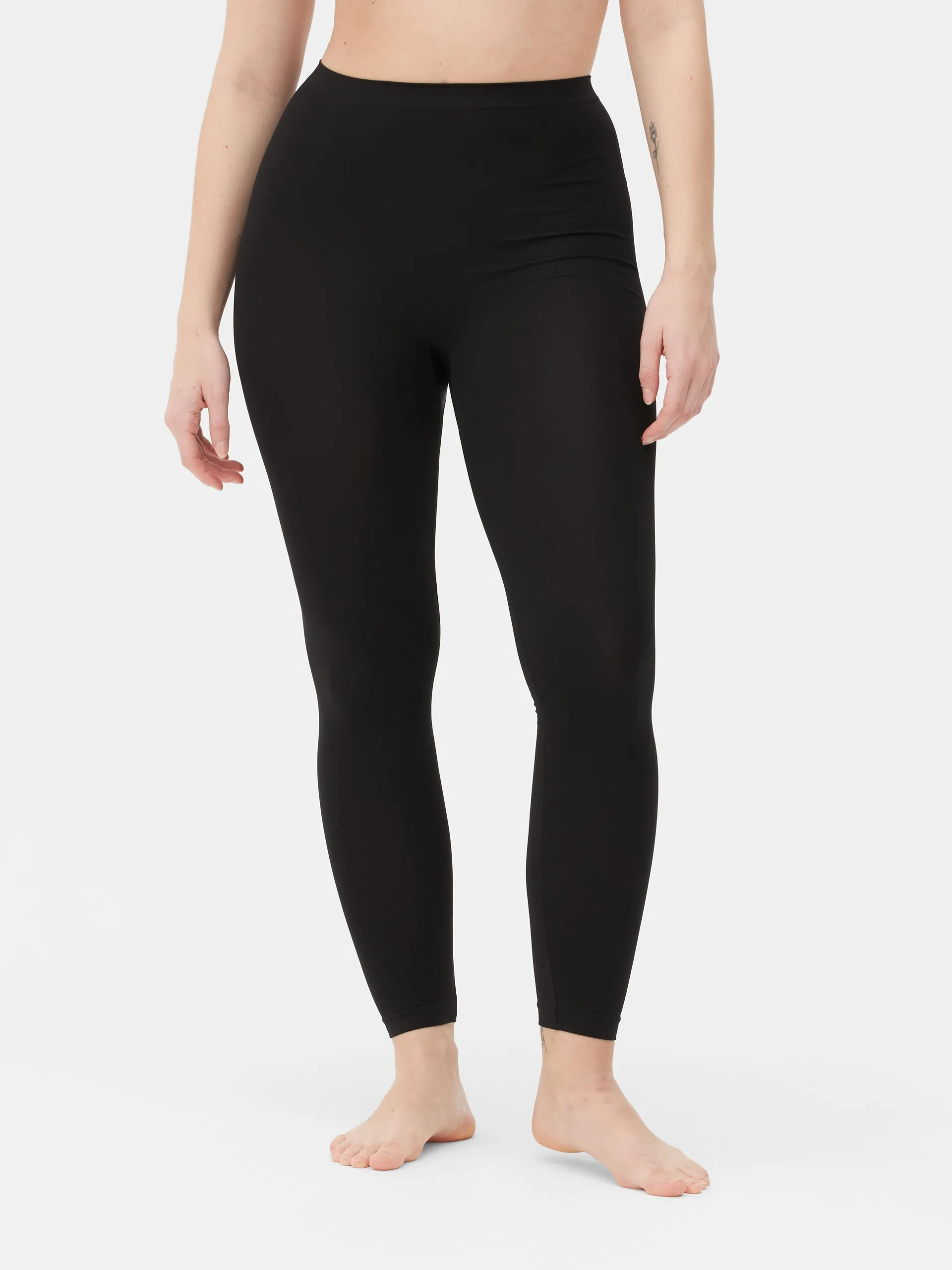 Nahtlose, figurformende Leggings