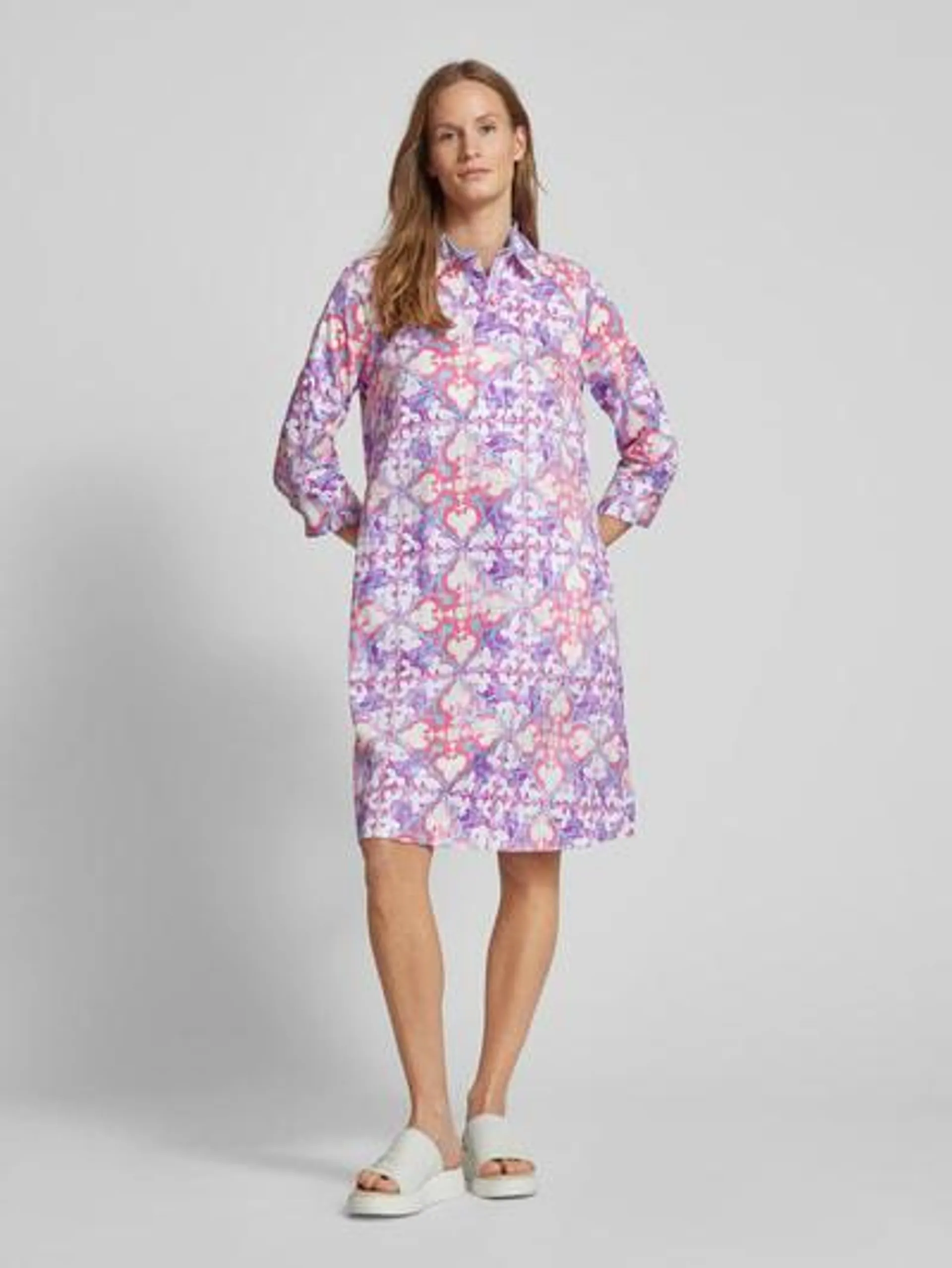 Knielanges Kleid mit Allover-Print in purple