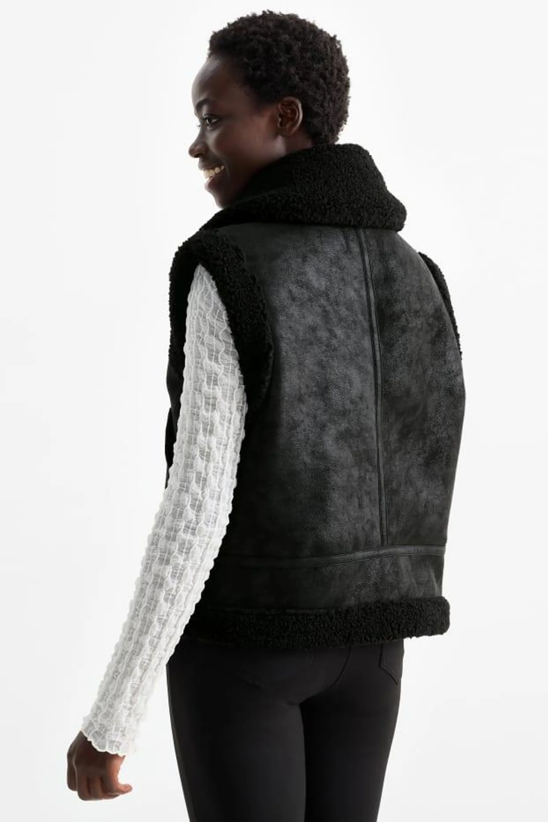 Faux shearling gilet - faux leather