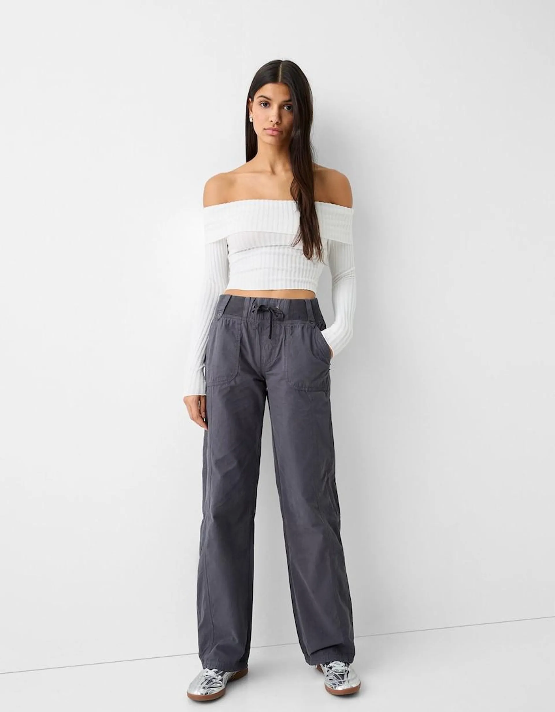 Straight fit cotton trousers with ribbed waist