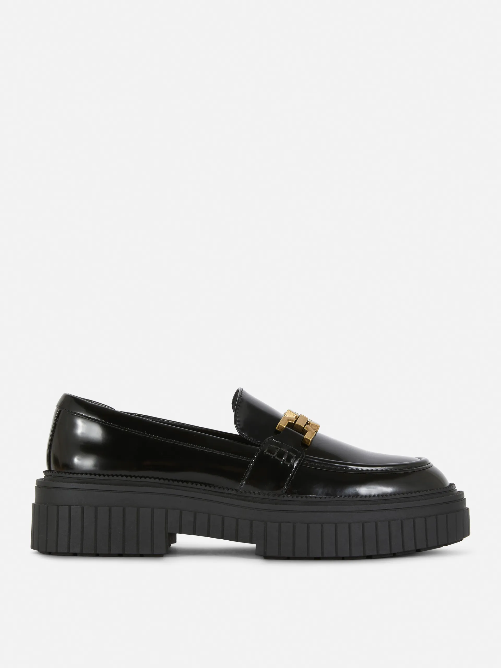 Grobe Loafer mit Kettendetail