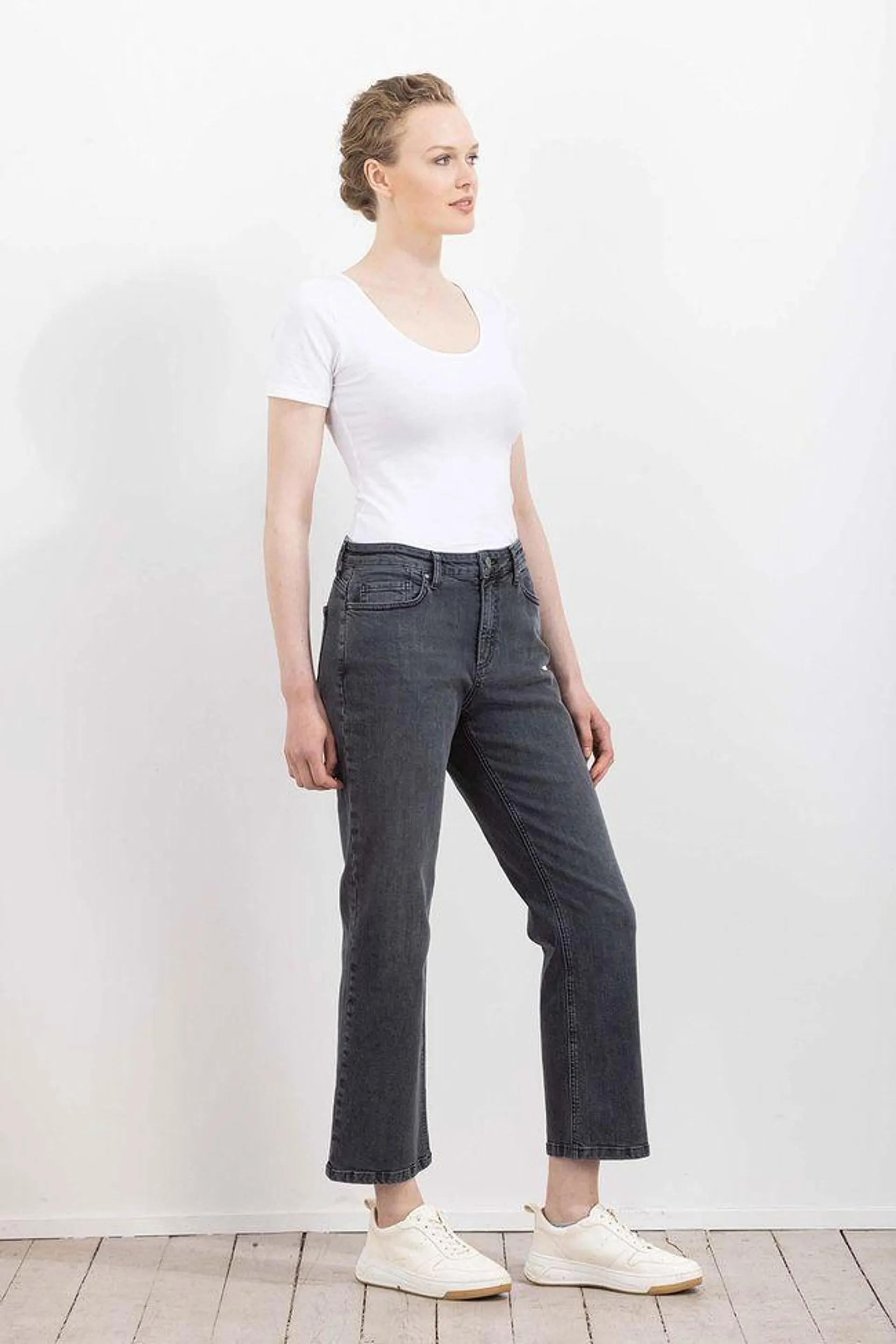 Verkürzte Jeans aus Bio-Baumwolle High Waist